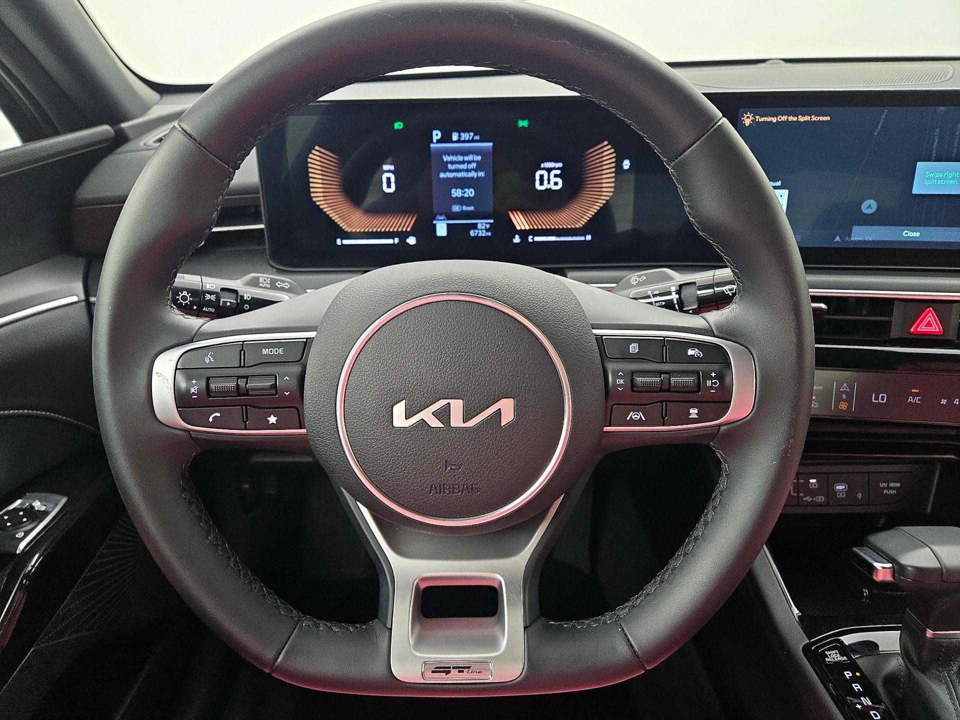 Thumbnail: 2026 Kia K5 - 10