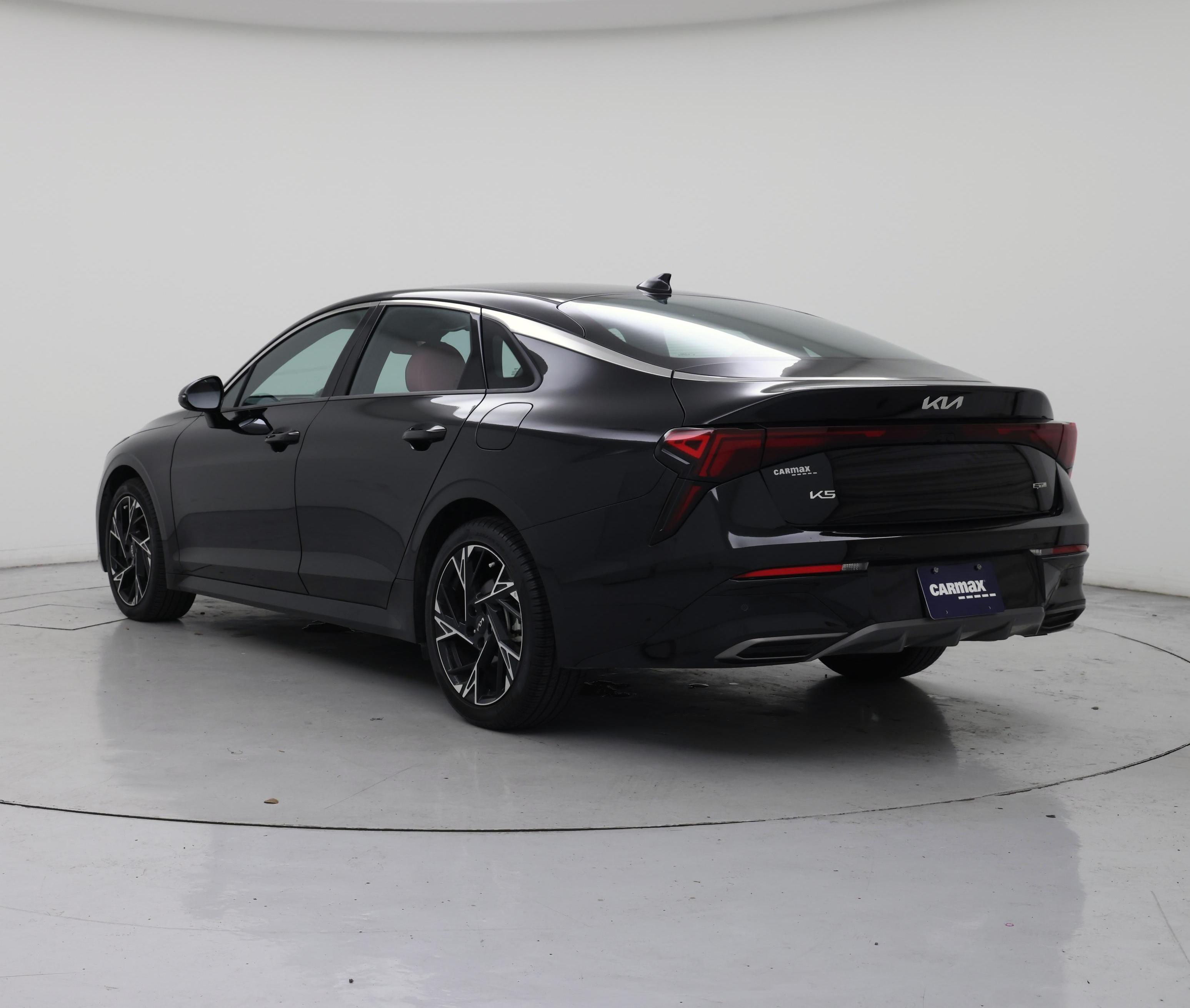 Thumbnail: 2026 Kia K5 - 2
