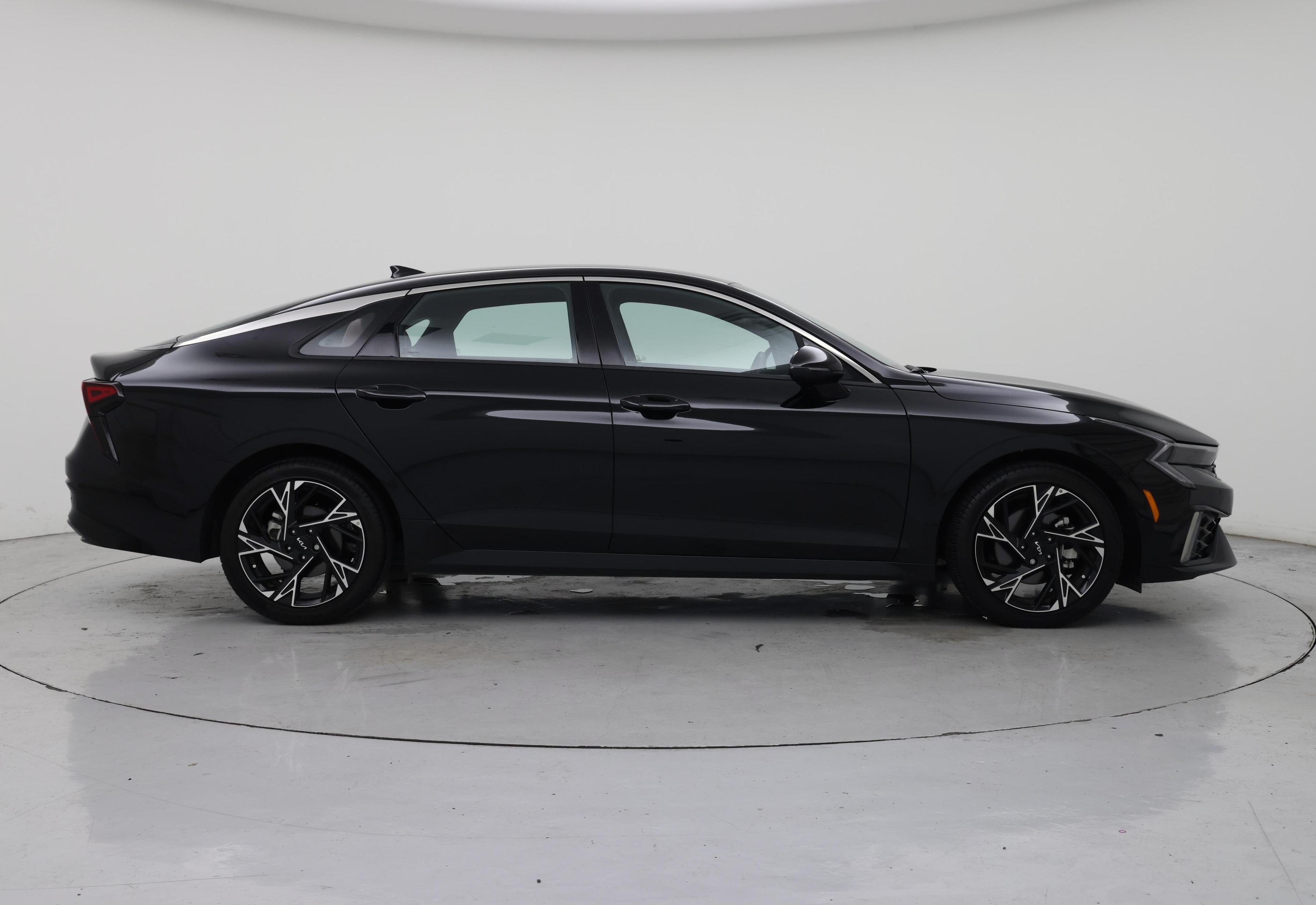 Thumbnail: 2026 Kia K5 - 7
