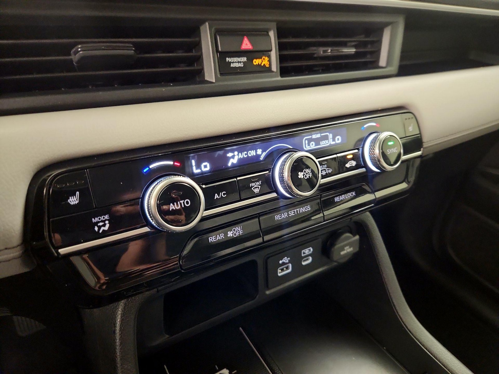 2024 Honda Pilot EX-L - Photo 17