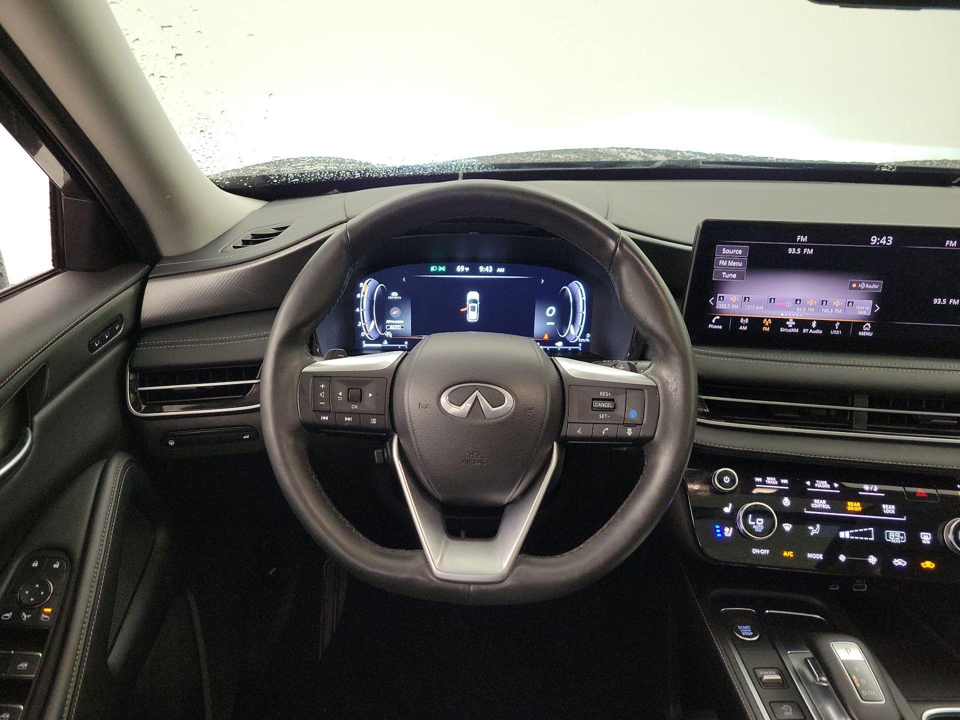 Thumbnail: 2023 INFINITI QX60 - 10