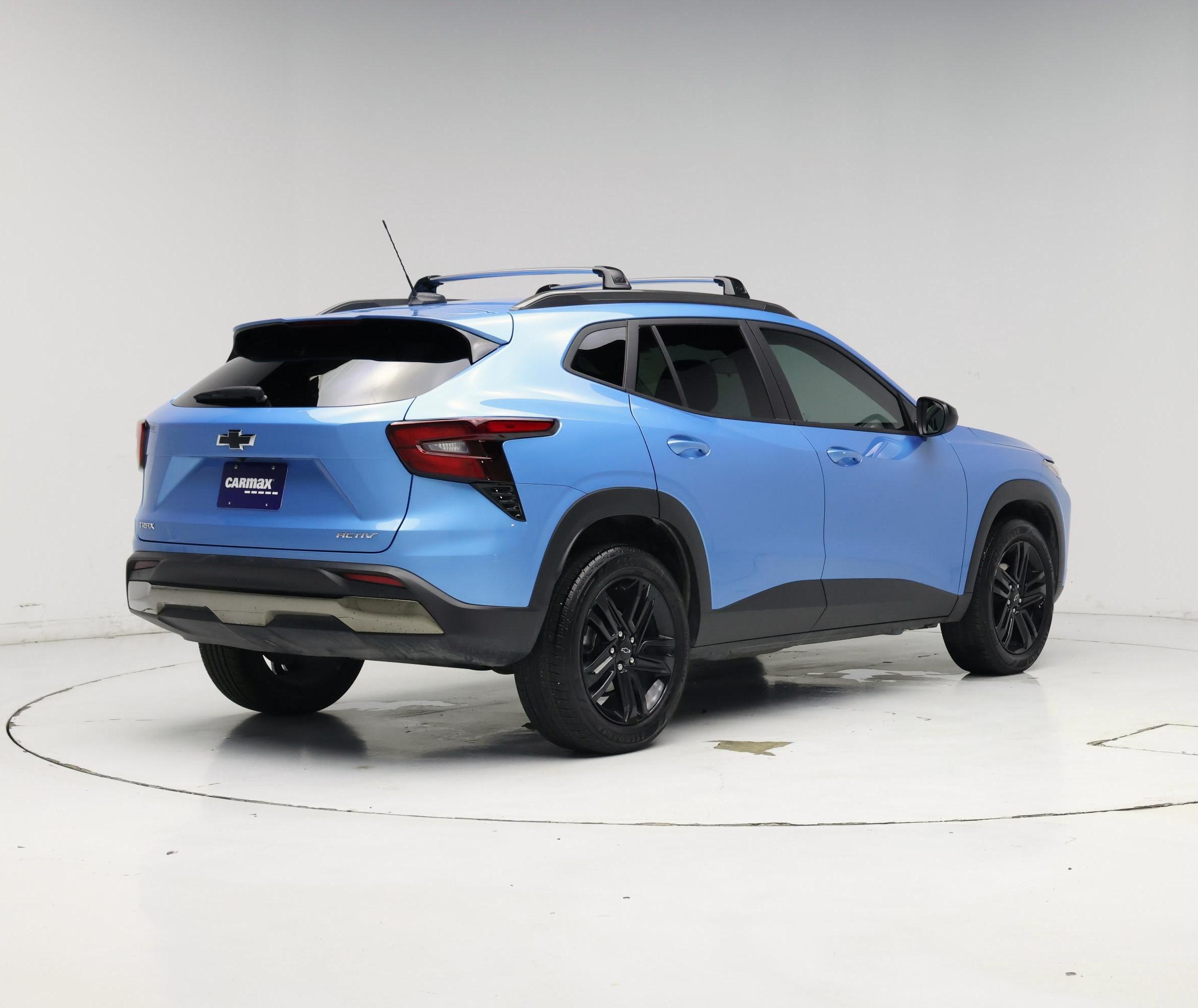 Thumbnail: 2025 Chevrolet Trax - 8