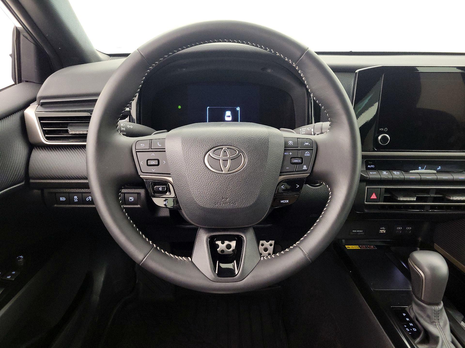 Thumbnail: 2026 Toyota Camry - 10