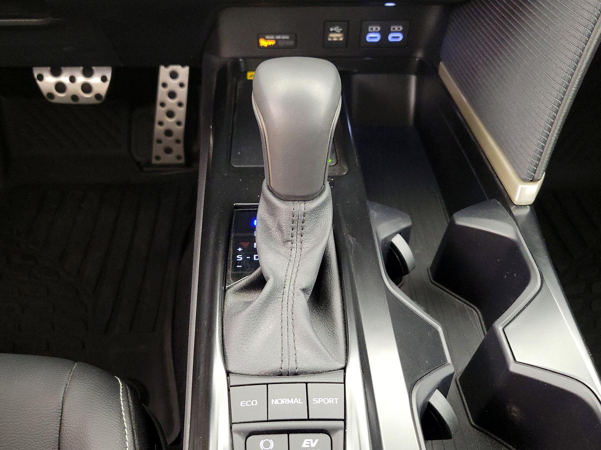 Thumbnail: 2026 Toyota Camry - 17