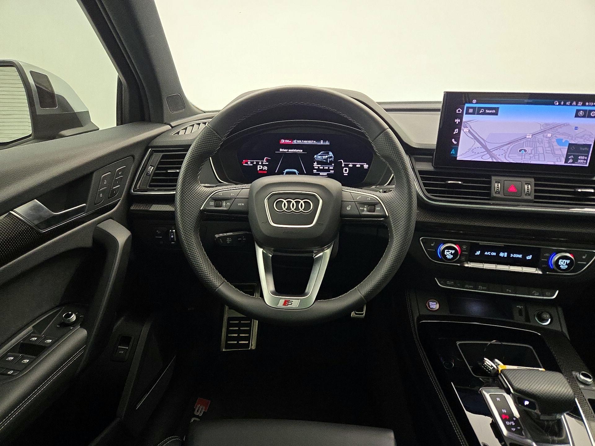 Thumbnail: 2023 Audi SQ5 - 10