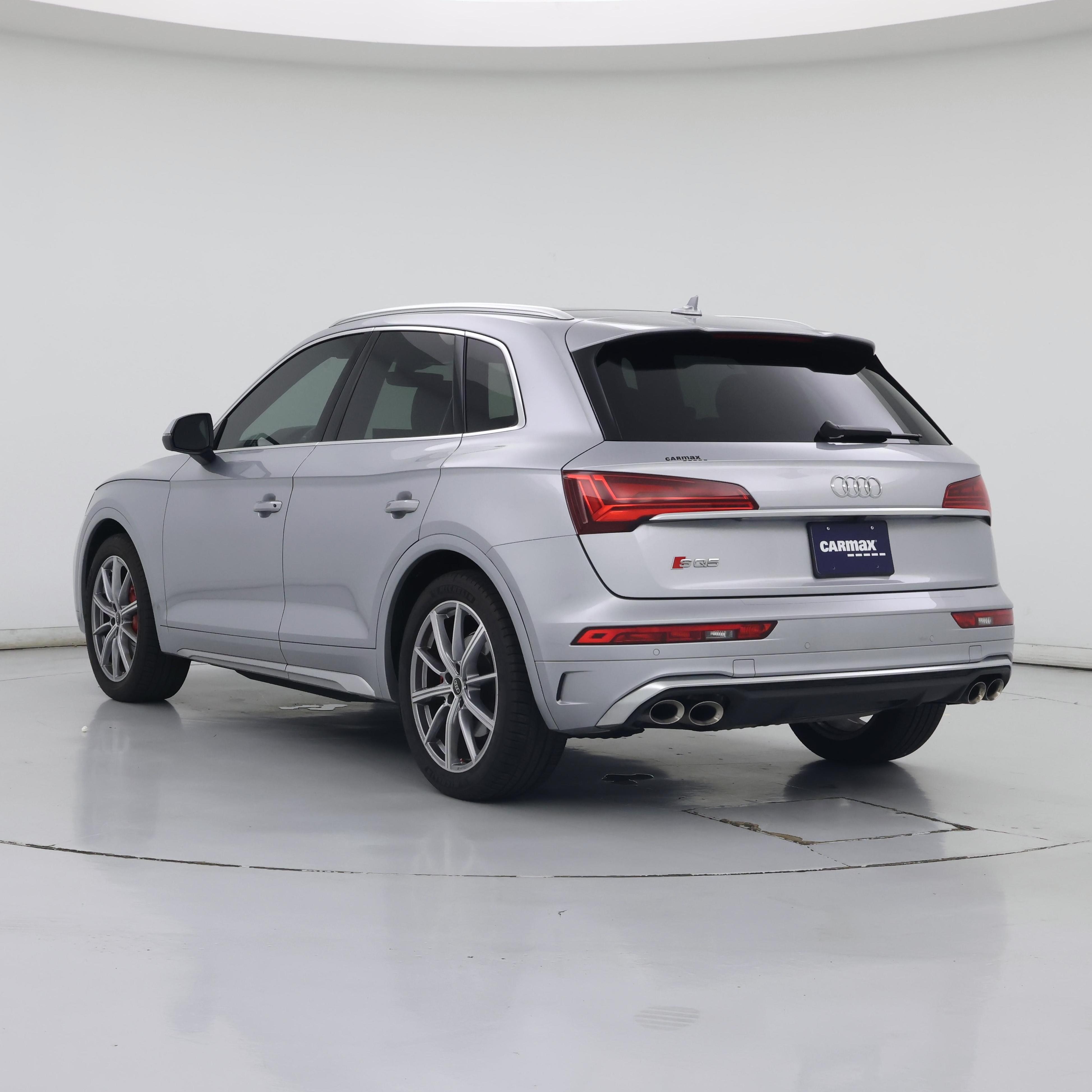 Thumbnail: 2023 Audi SQ5 - 2