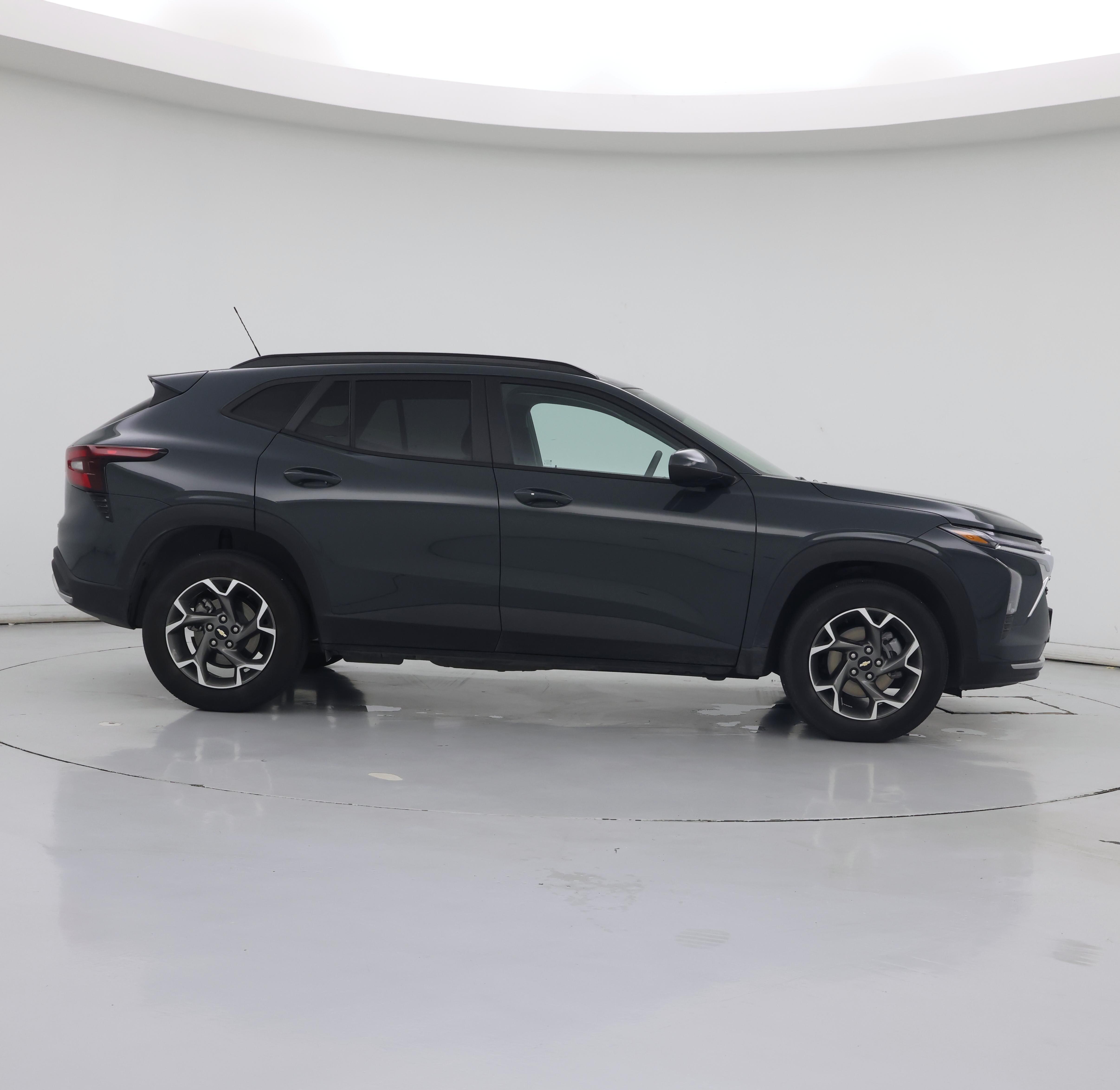 Thumbnail: 2025 Chevrolet Trax - 7