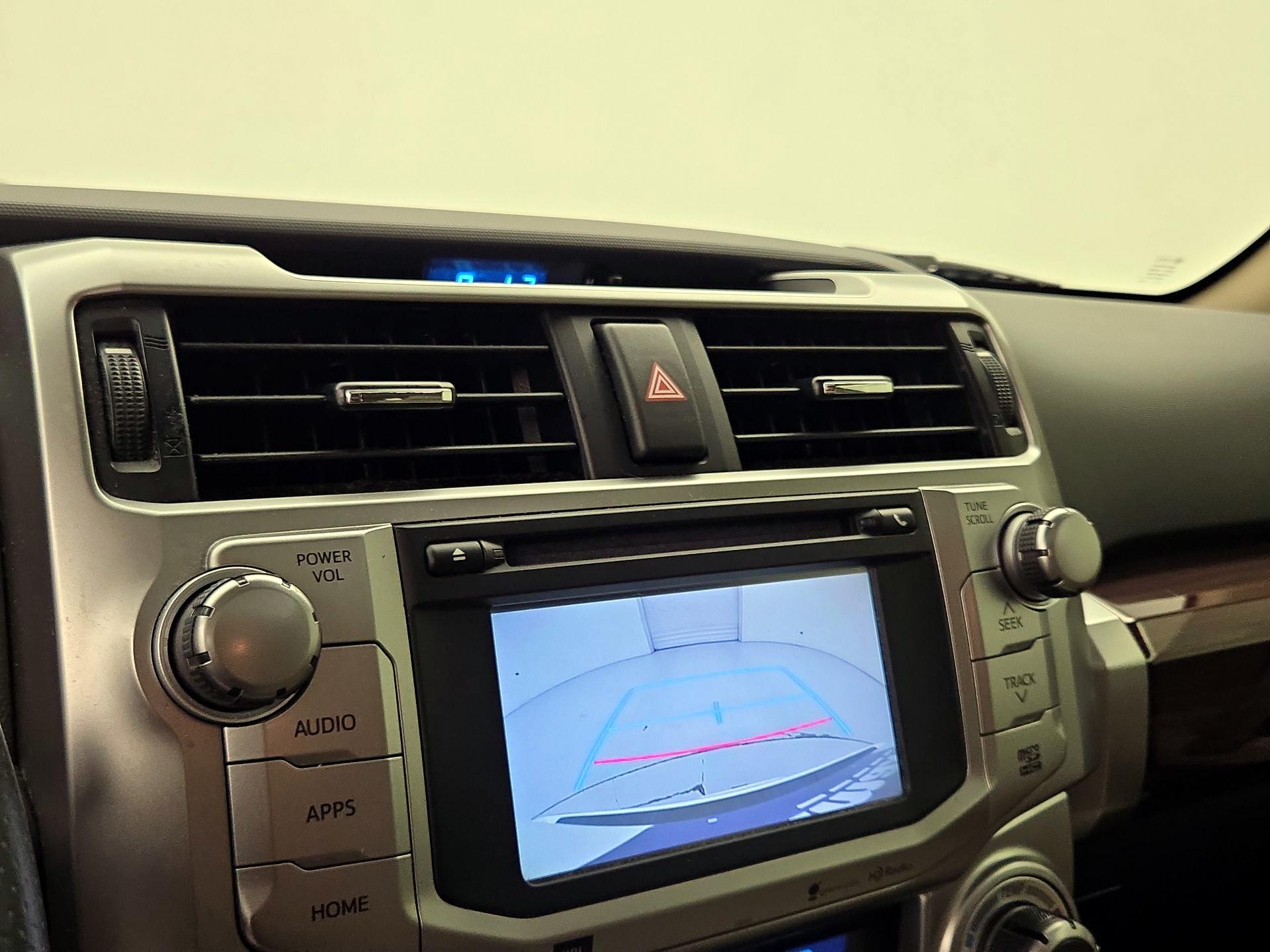 Thumbnail: 2016 Toyota 4Runner - 15
