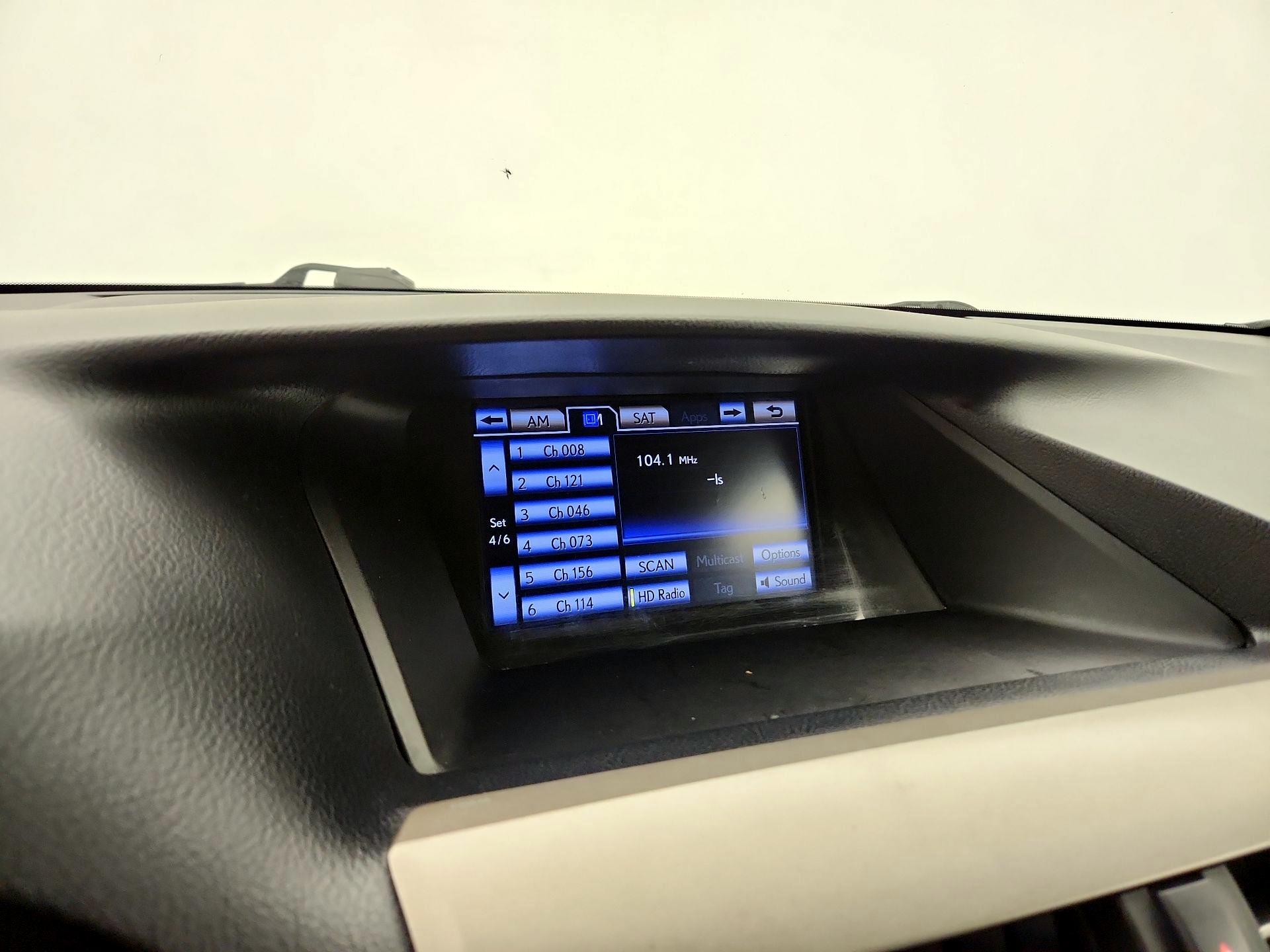 Thumbnail: 2015 Lexus RX - 16