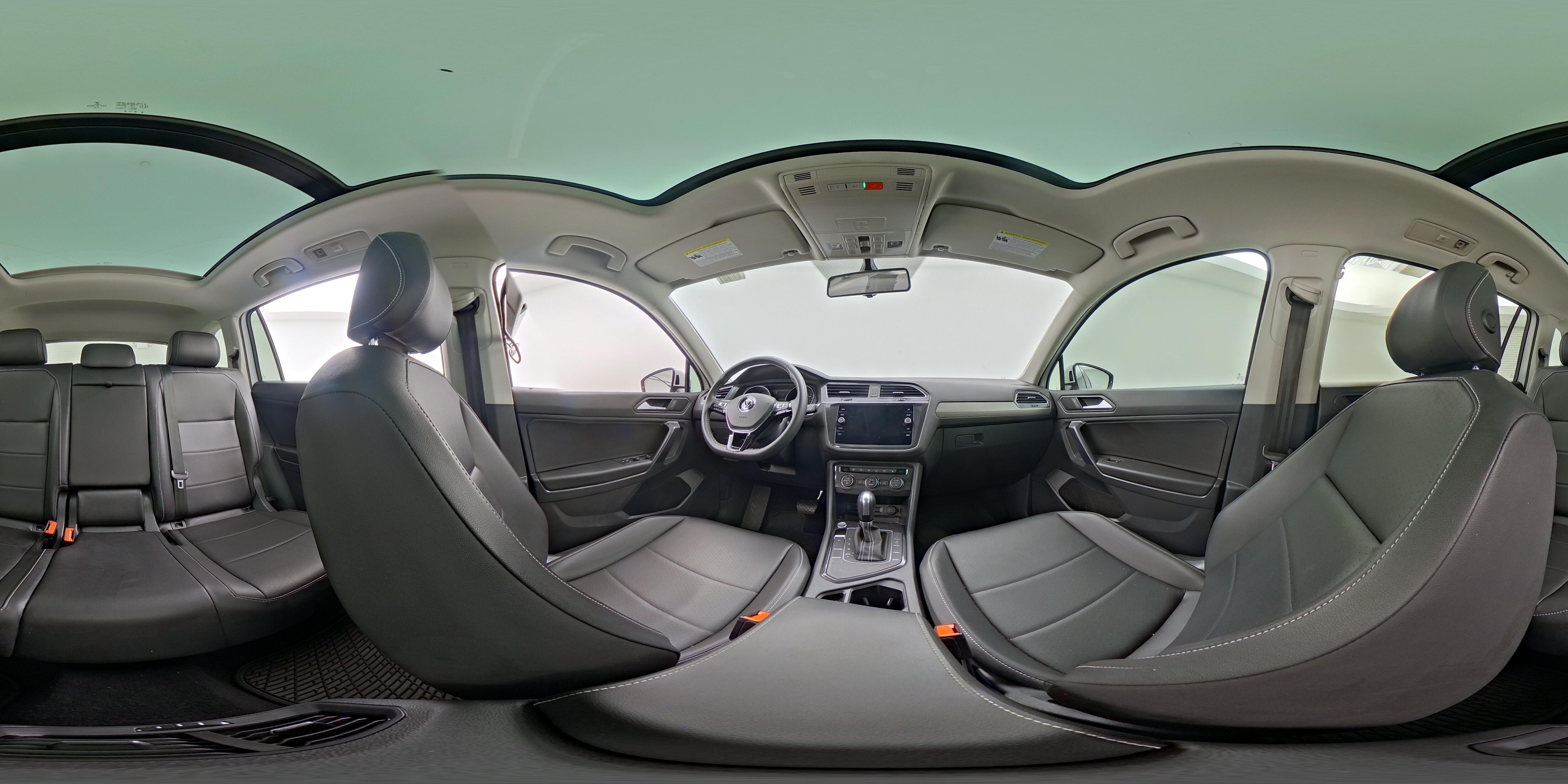 2021 Volkswagen Tiguan SE - Photo 27