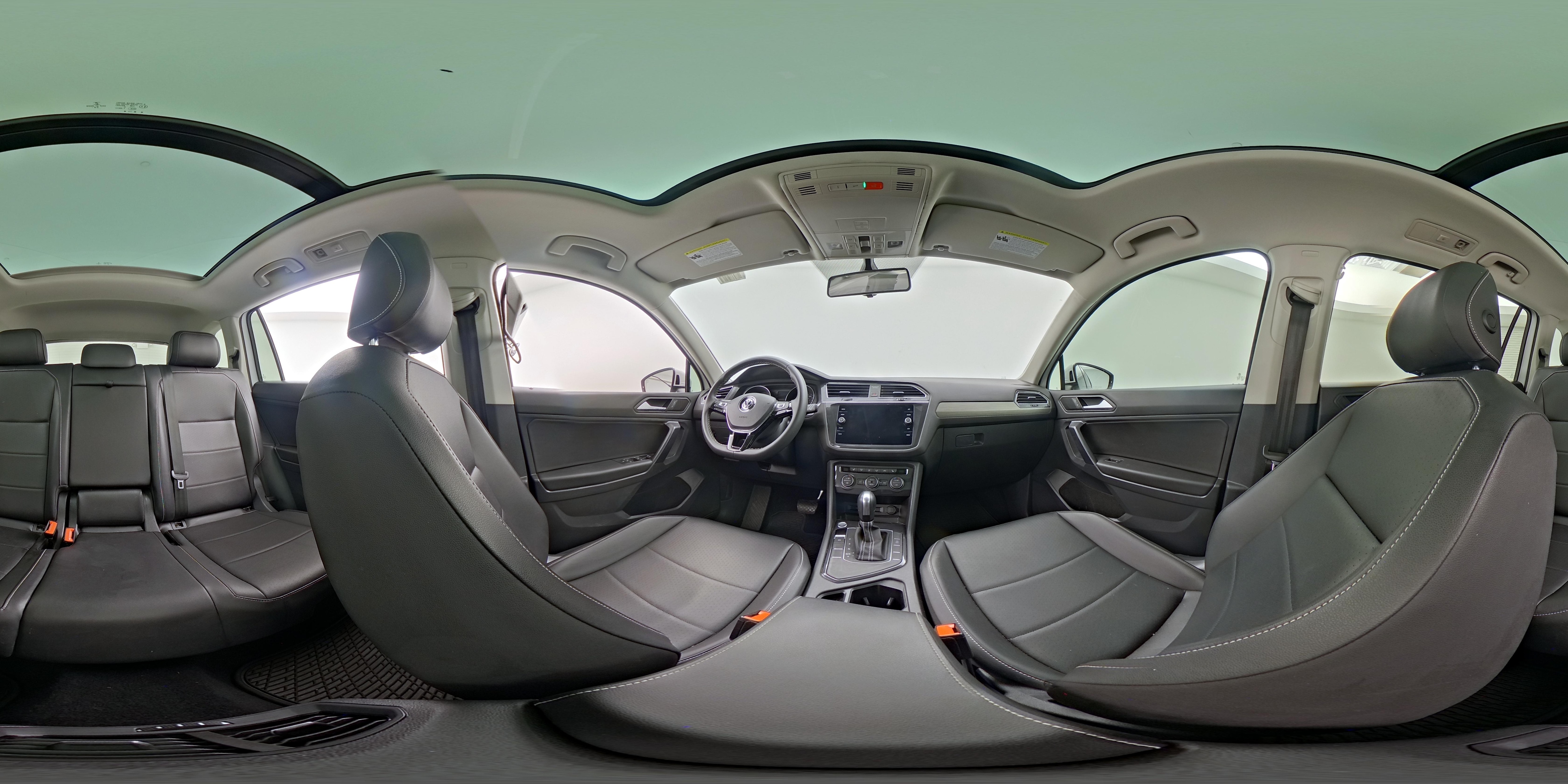 2021 Volkswagen Tiguan SE - Photo 29