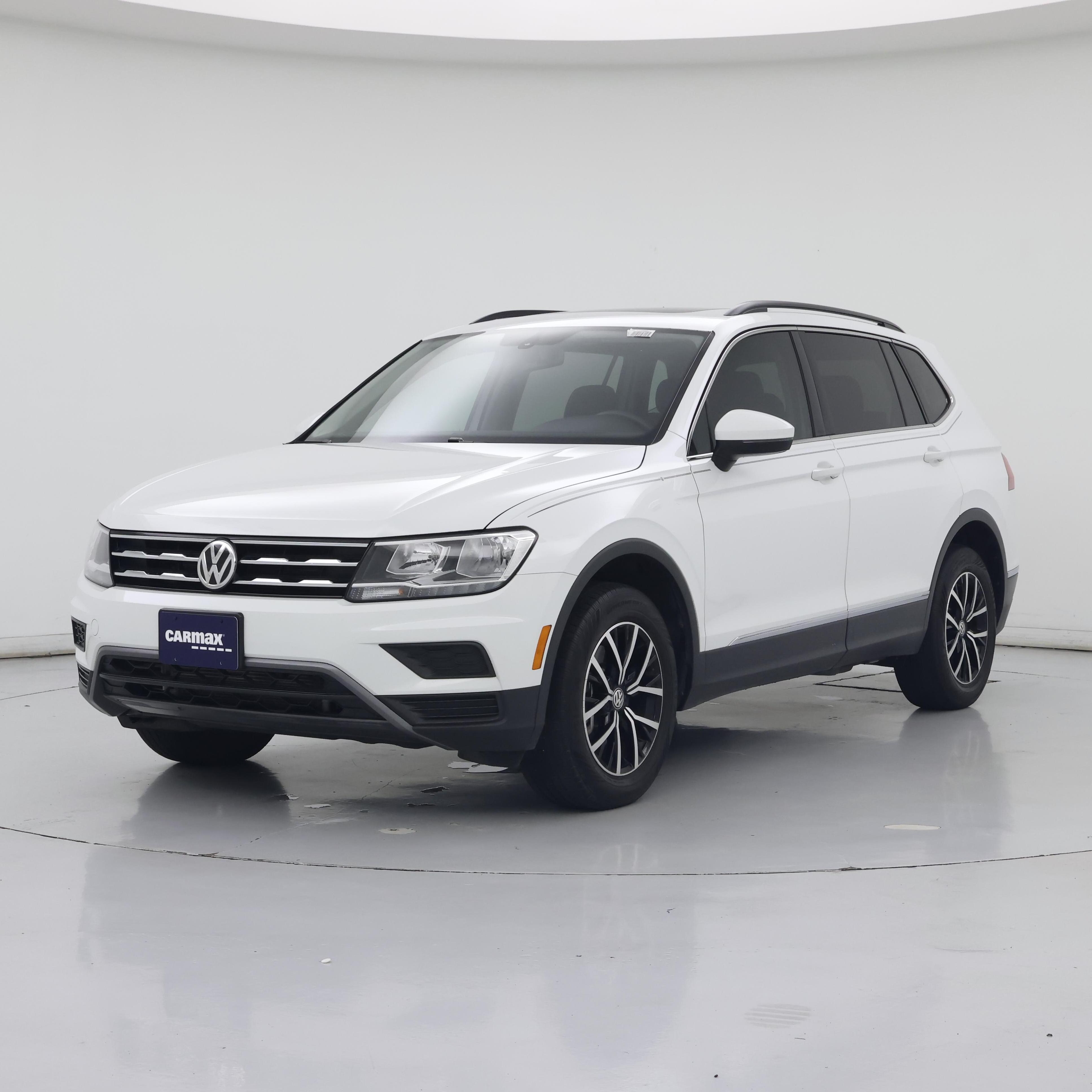 Thumbnail: 2021 Volkswagen Tiguan - 4