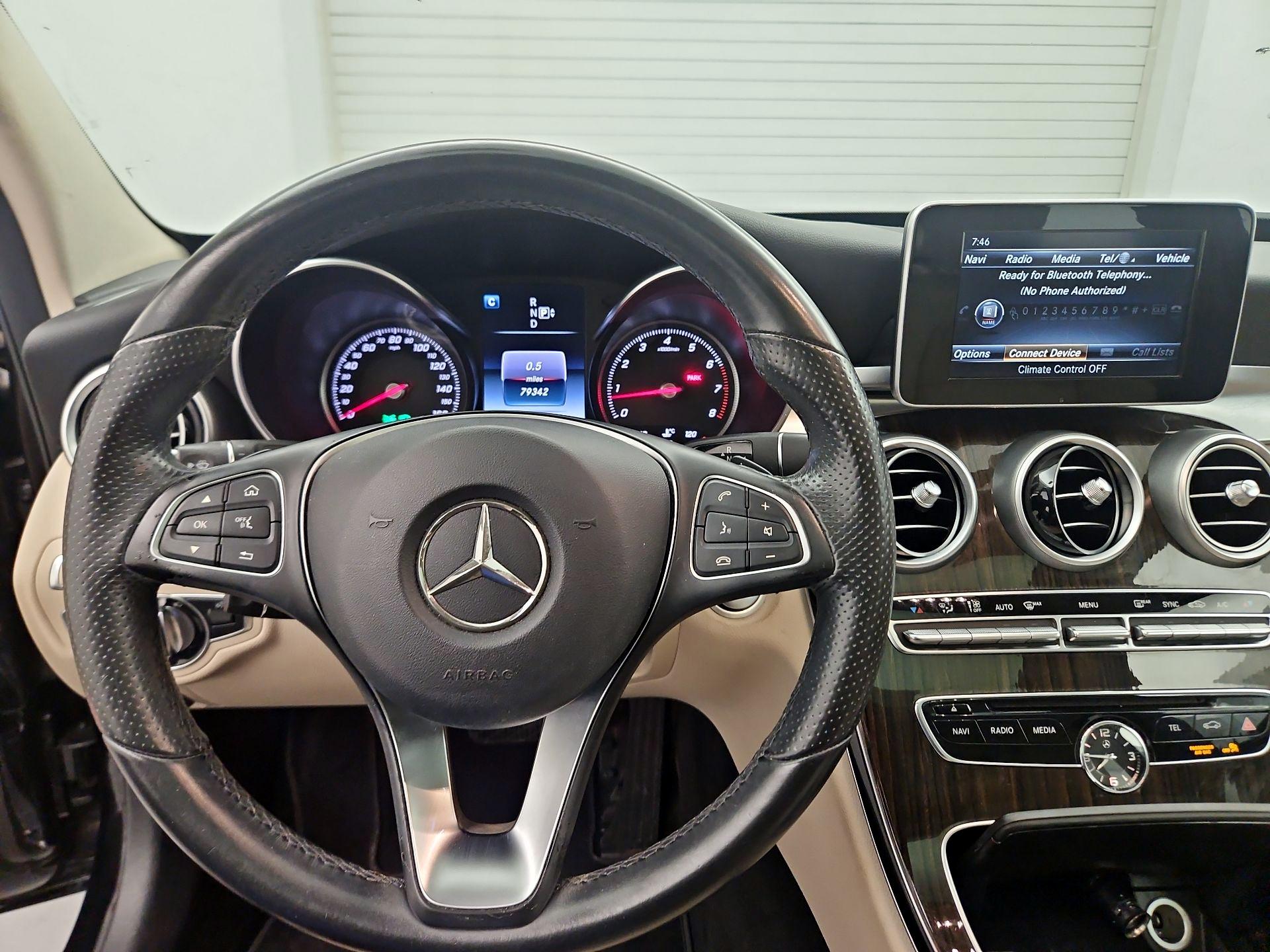Thumbnail: 2015 Mercedes-Benz C-Class - 9