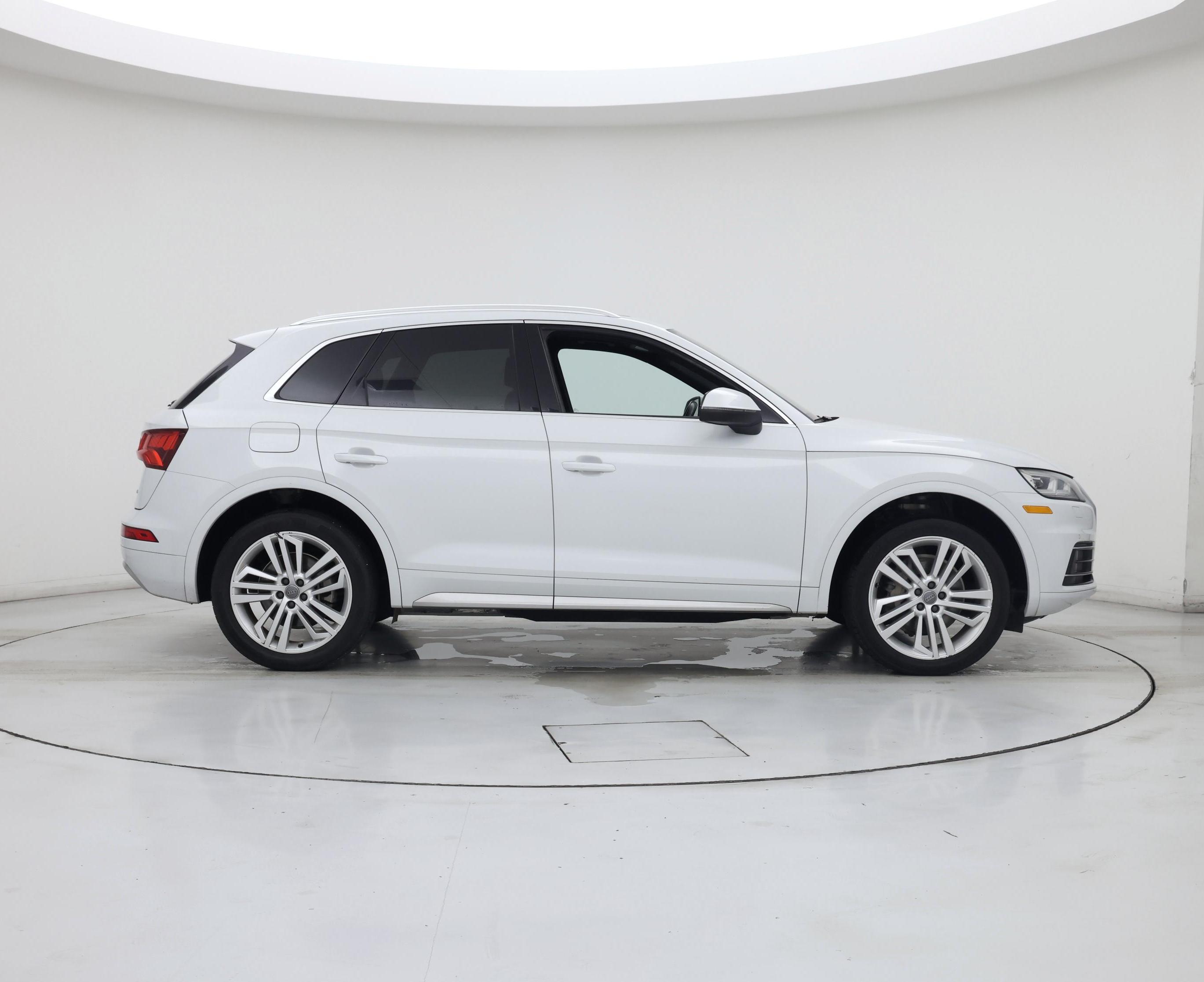 Thumbnail: 2019 Audi Q5 - 7
