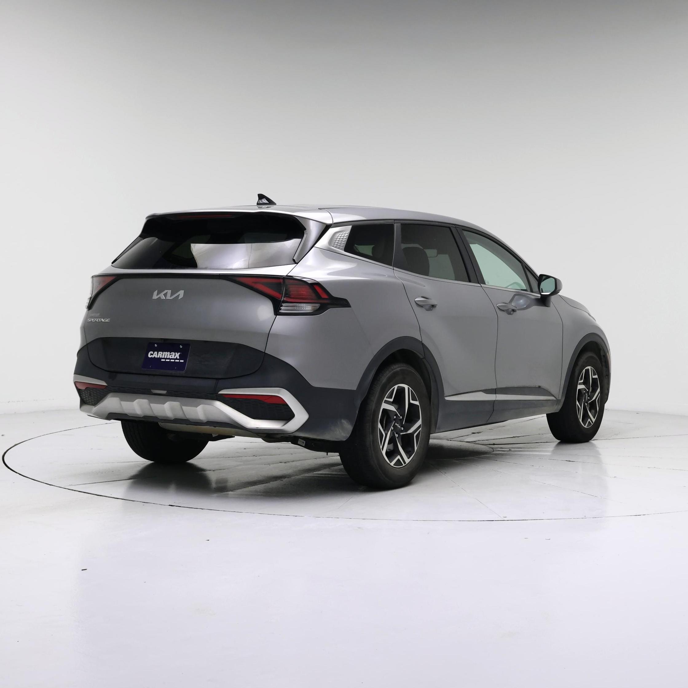 Thumbnail: 2023 Kia Sportage - 8