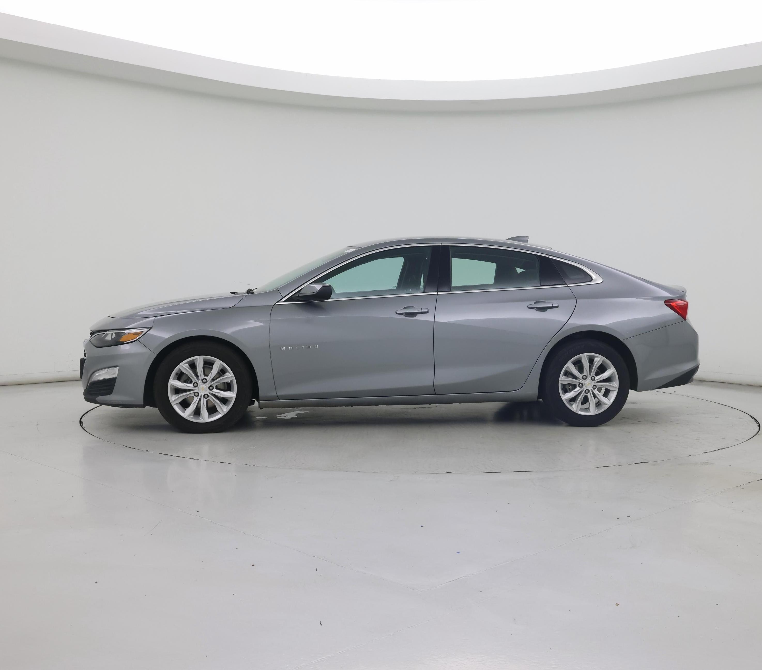 Thumbnail: 2024 Chevrolet Malibu - 3