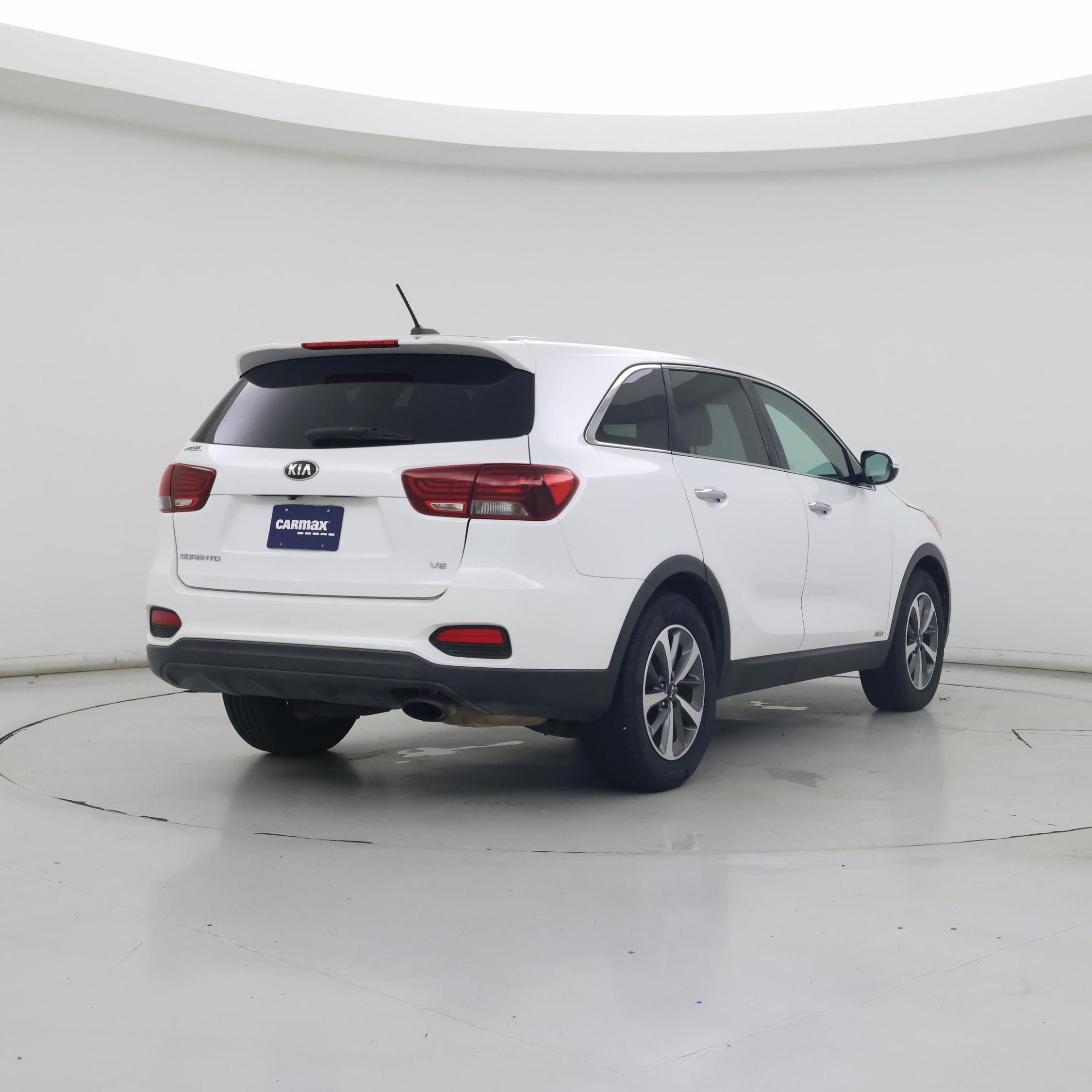 Thumbnail: 2020 Kia Sorento - 8