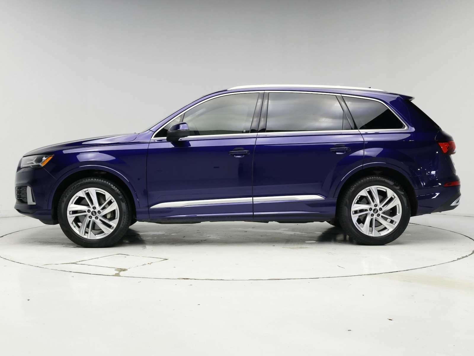 2023 Audi Q7 Premium Plus - Photo 4