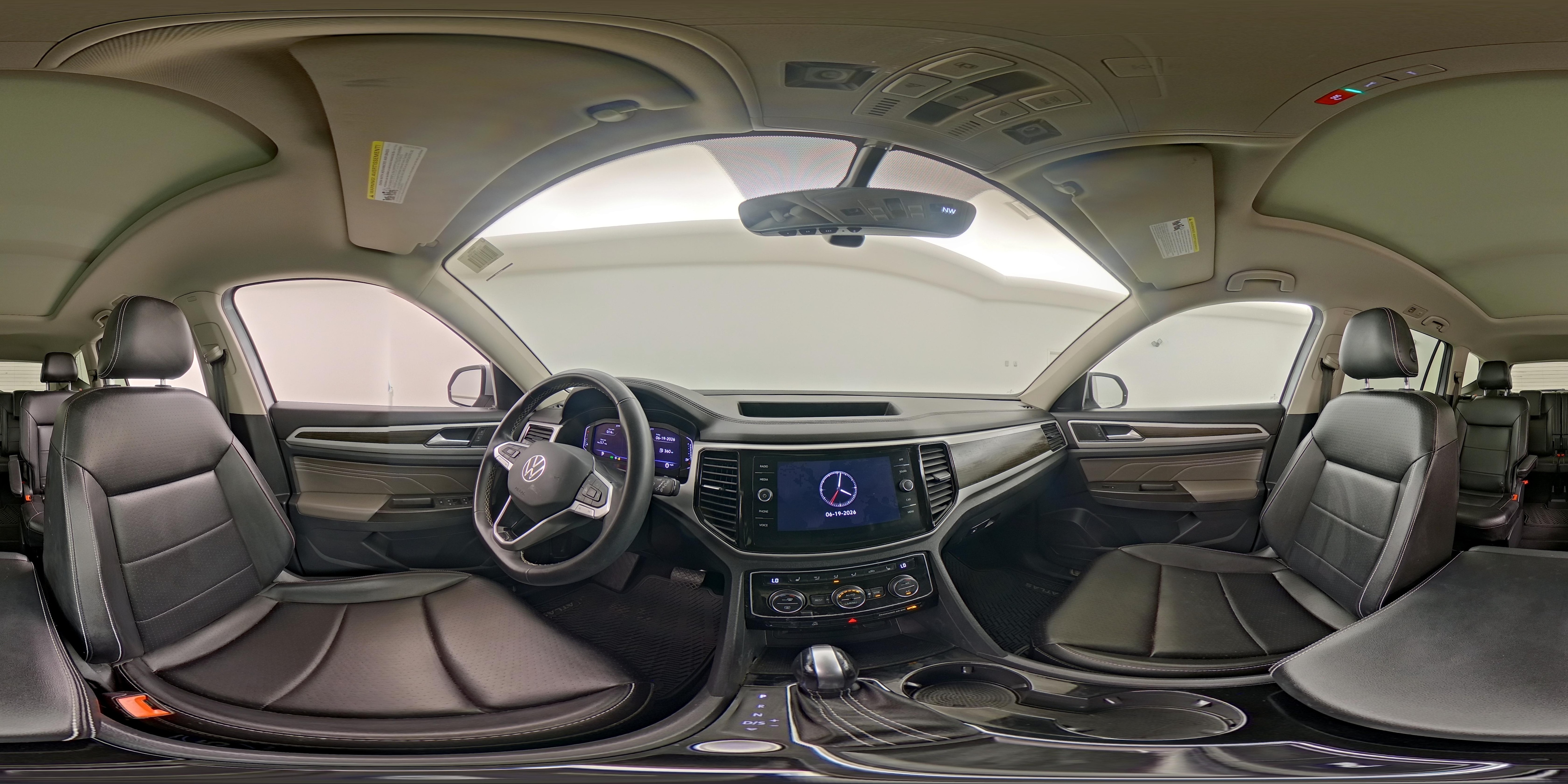 2022 Volkswagen Atlas SE w/Tech - Photo 27