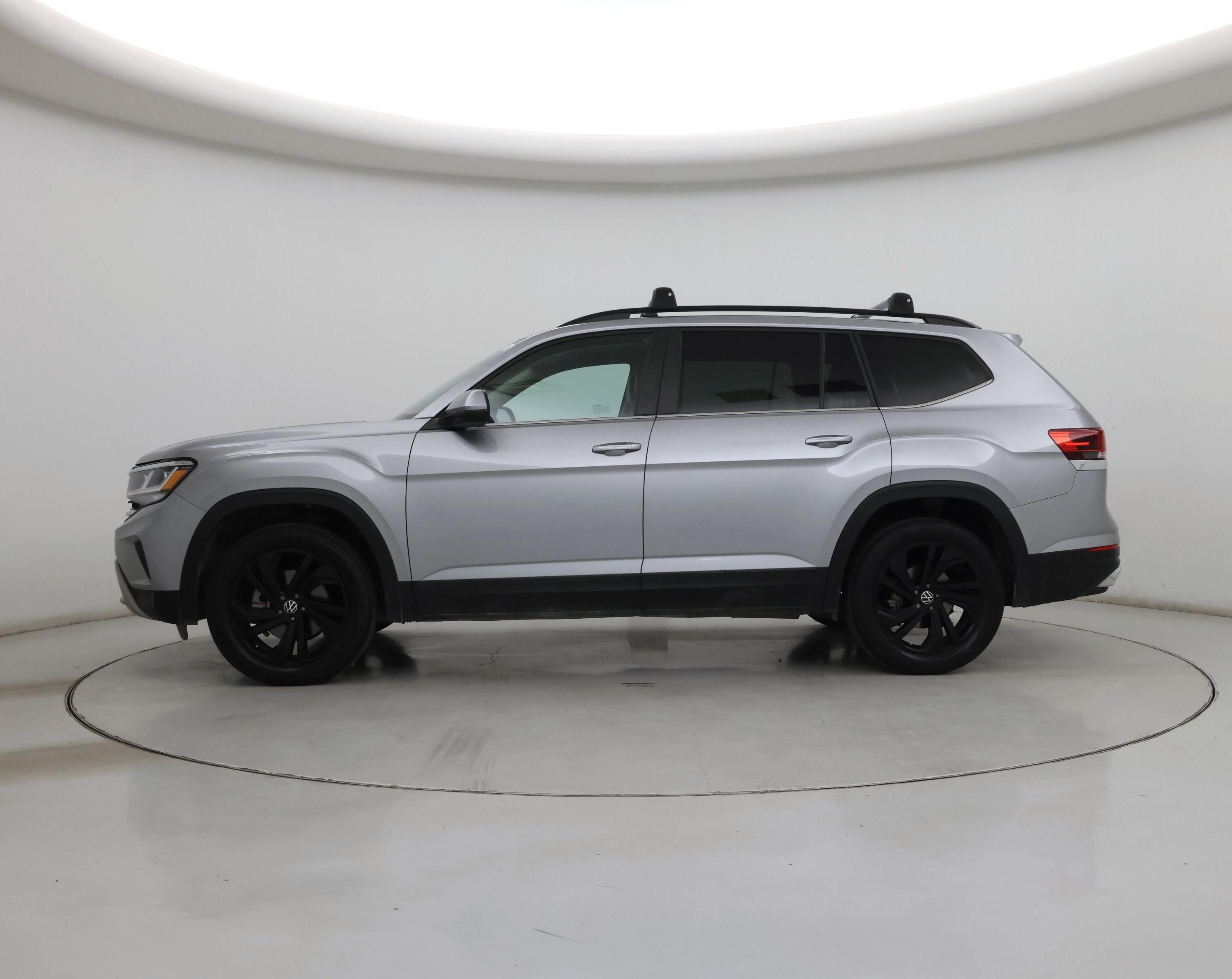 Thumbnail: 2022 Volkswagen Atlas - 3