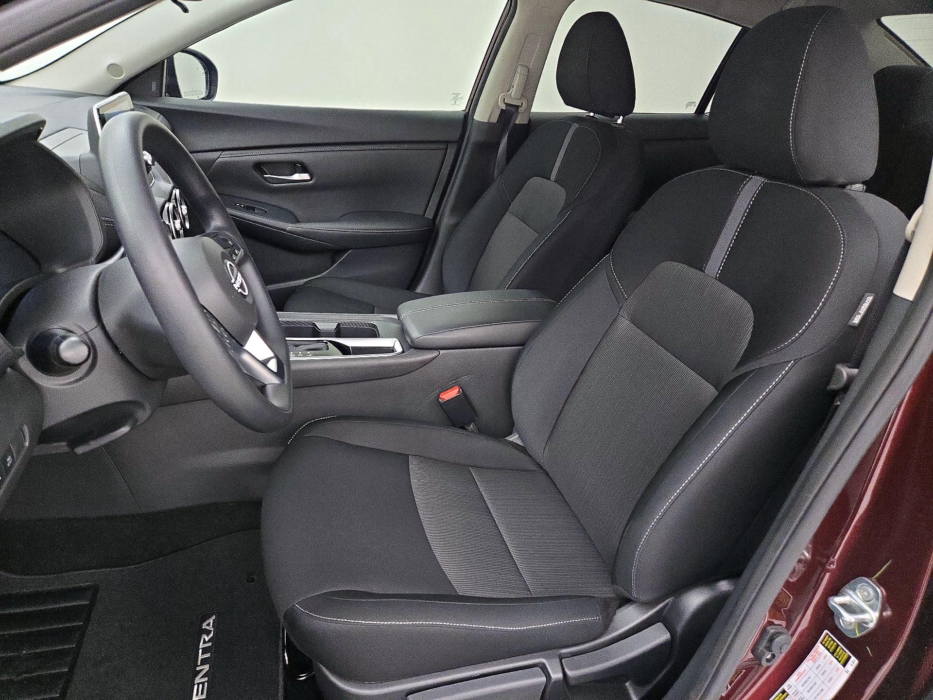 Thumbnail: 2025 Nissan Sentra - 11