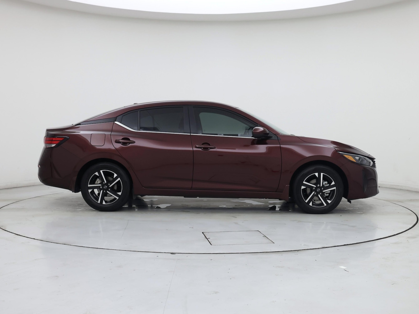 2025 Nissan Sentra SV - Photo 8