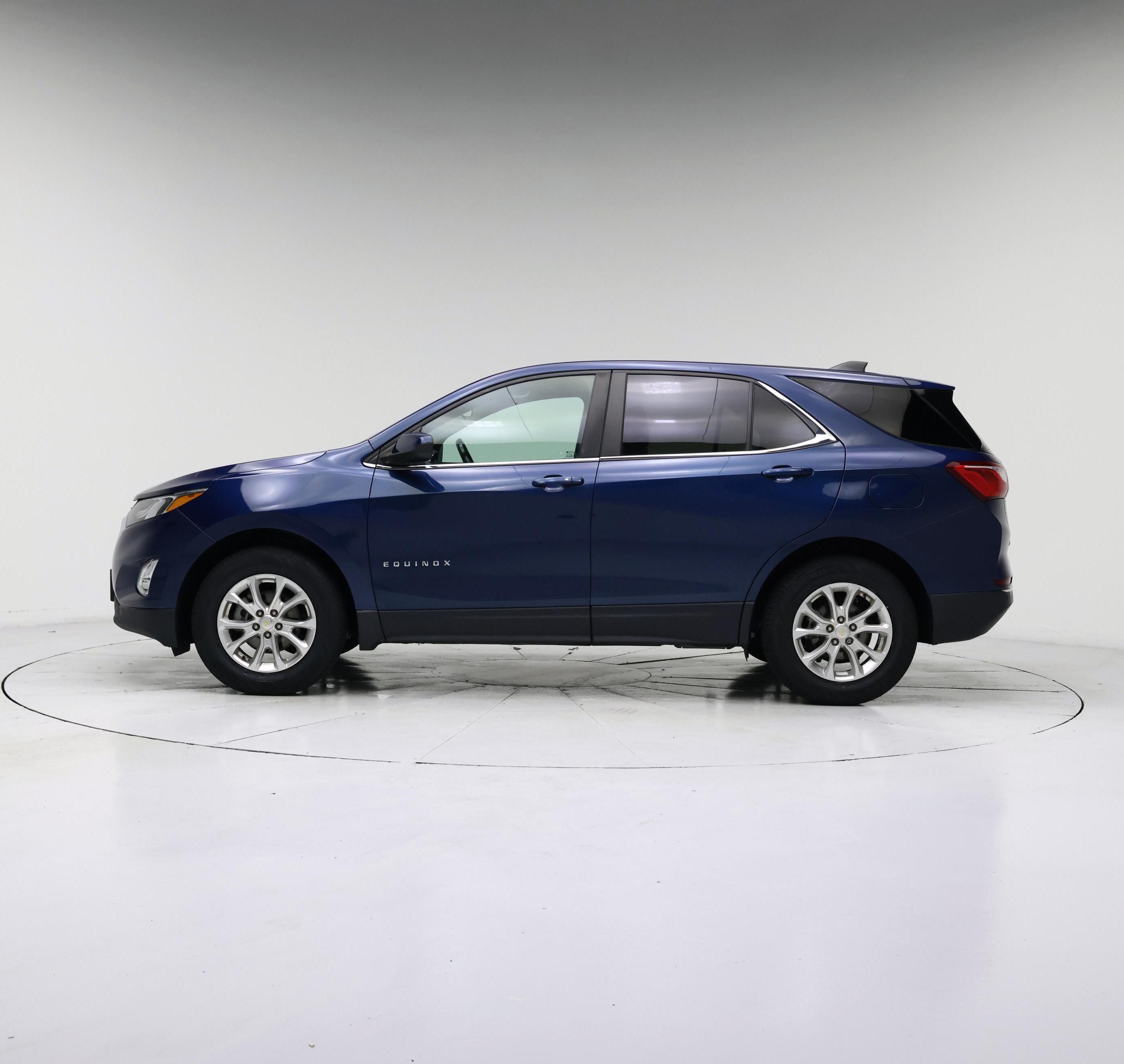Thumbnail: 2021 Chevrolet Equinox - 3