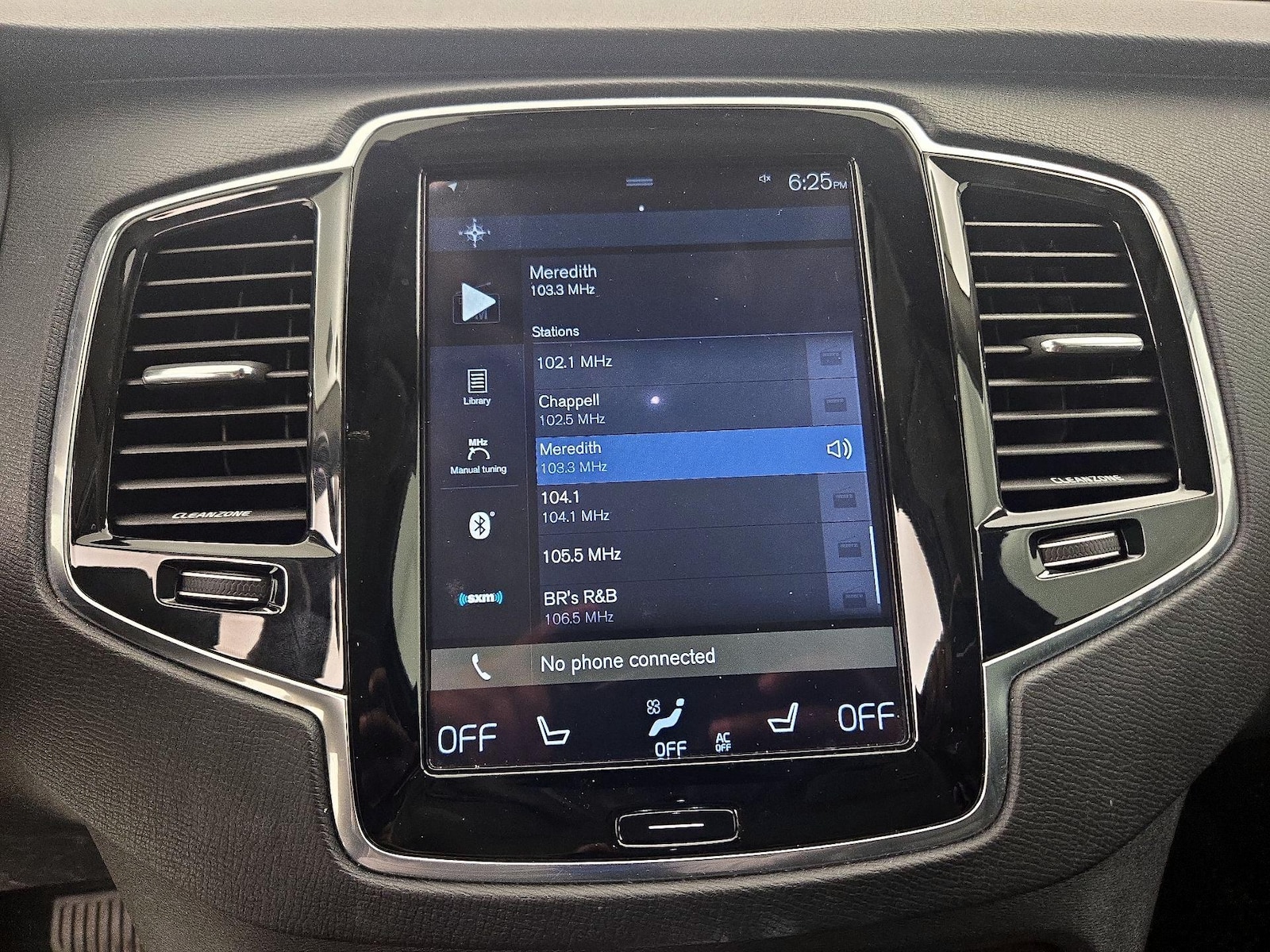 2016 Volvo XC90 Momentum - Photo 16