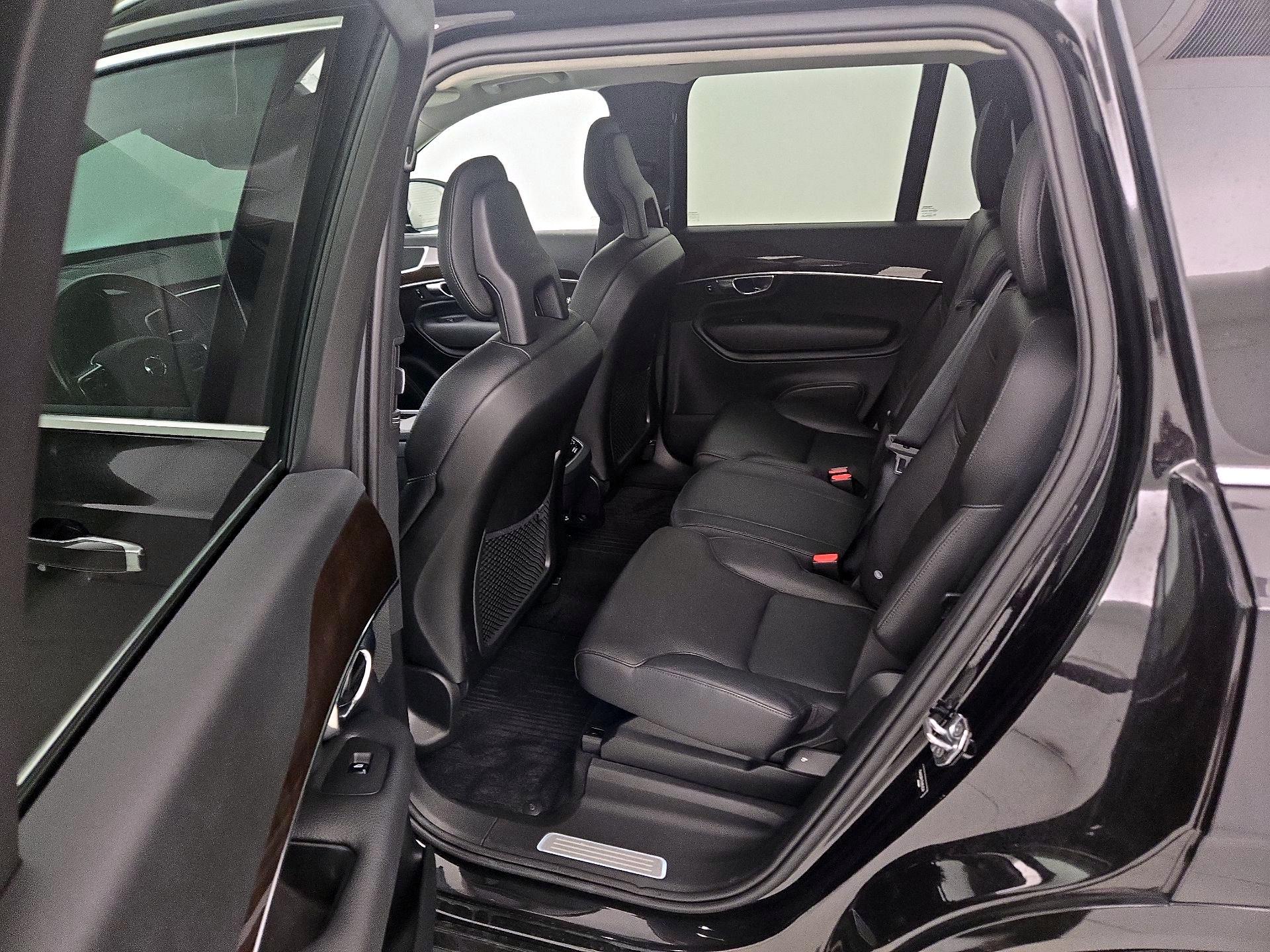 Thumbnail: 2016 Volvo XC90 - 19