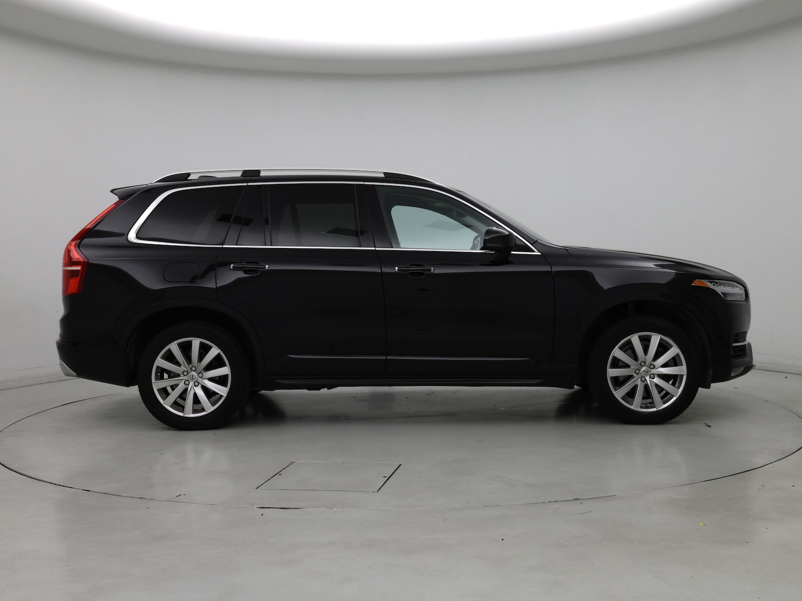 2016 Volvo XC90 Momentum - Photo 8