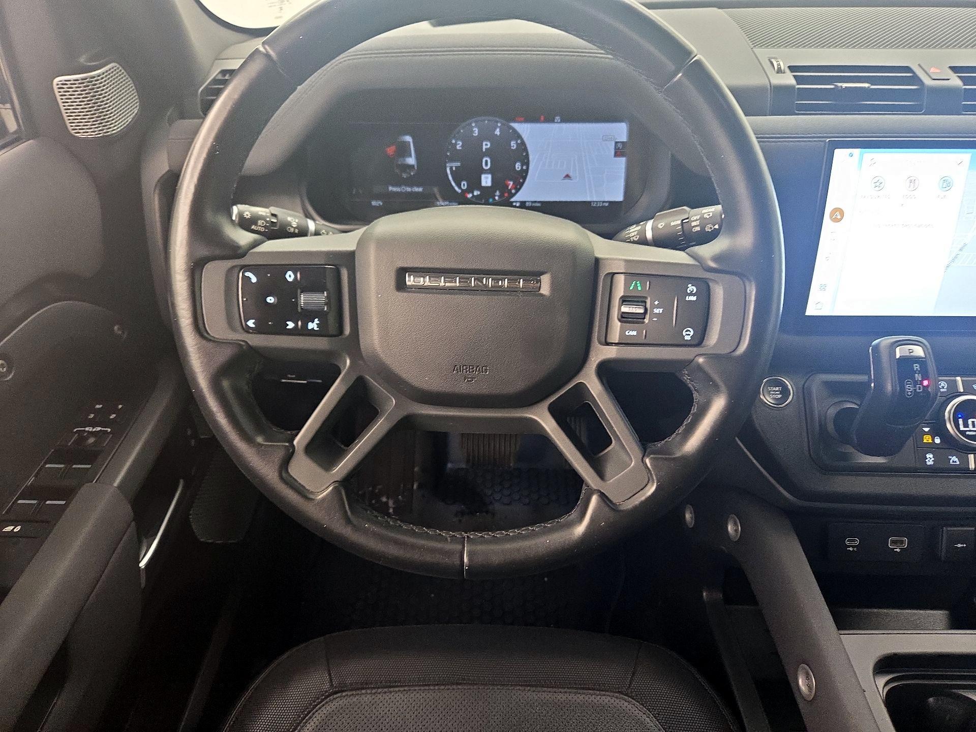 Thumbnail: 2023 Land Rover Defender - 10