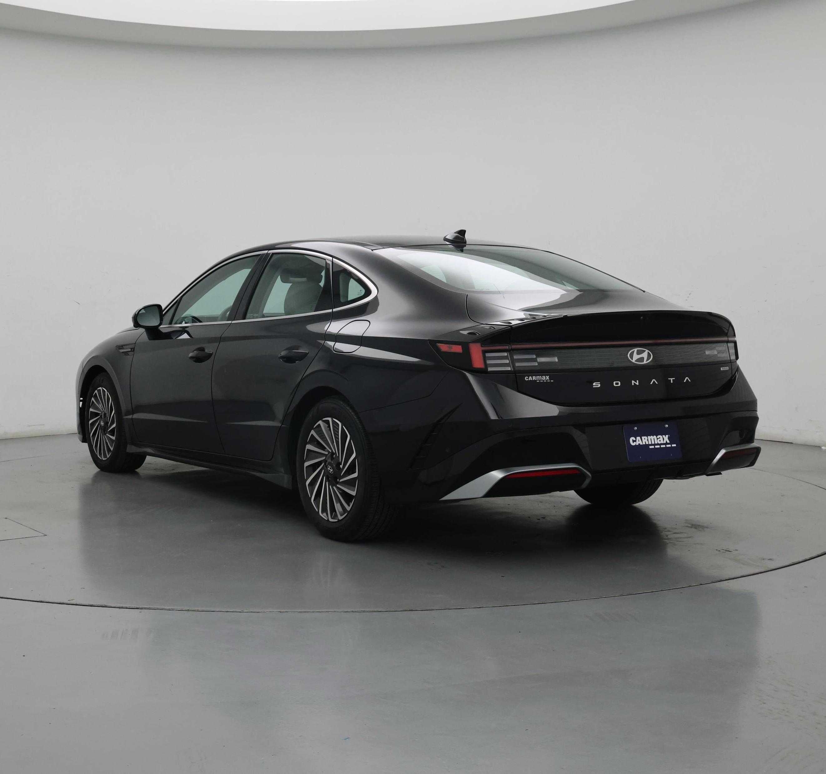 Thumbnail: 2024 Hyundai Sonata - 2