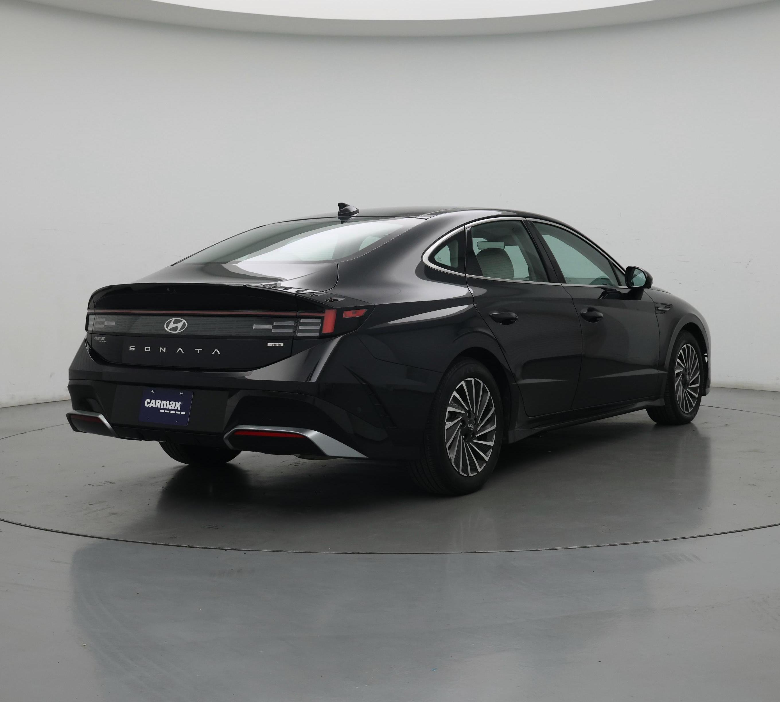 Thumbnail: 2024 Hyundai Sonata - 8