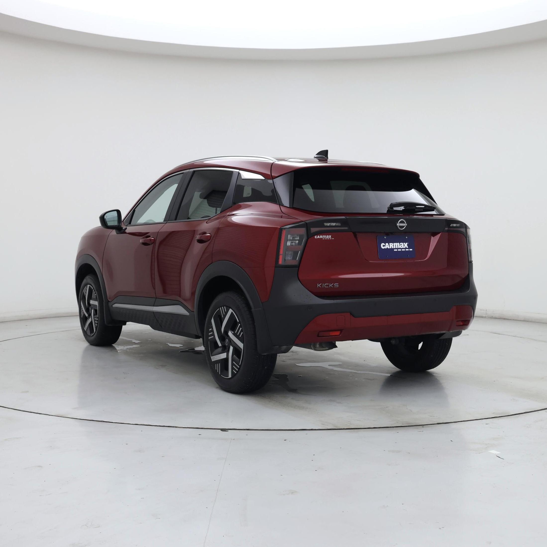 Thumbnail: 2026 Nissan Kicks - 2