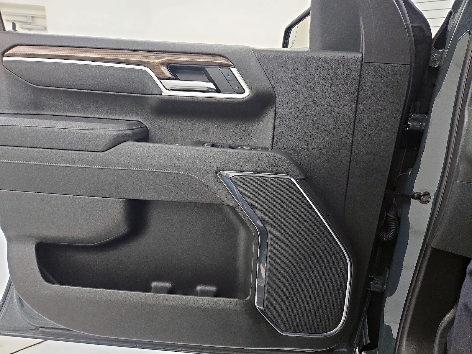 2026 Chevrolet Silverado 1500 LT - Photo 13