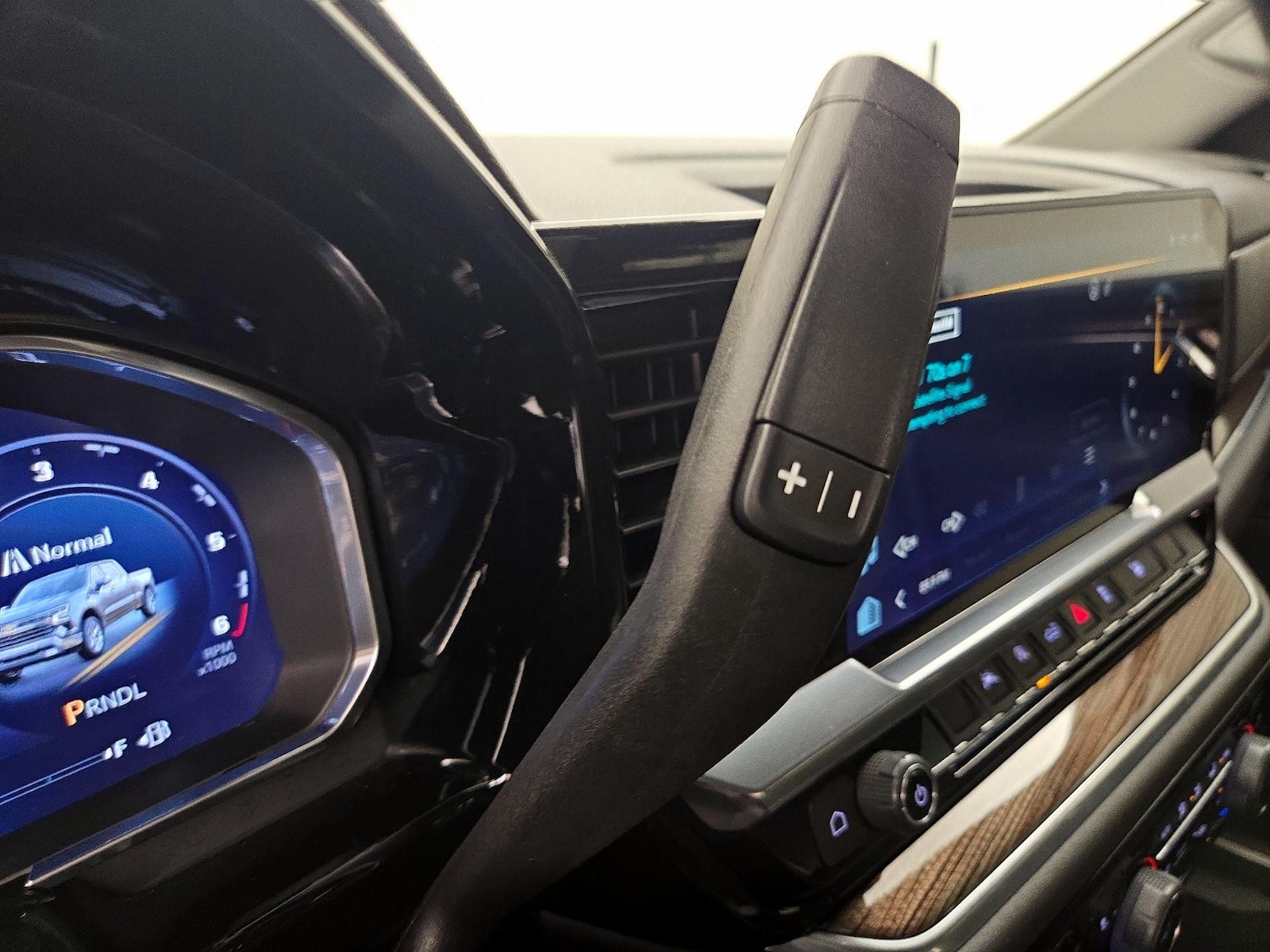 2026 Chevrolet Silverado 1500 LT - Photo 18