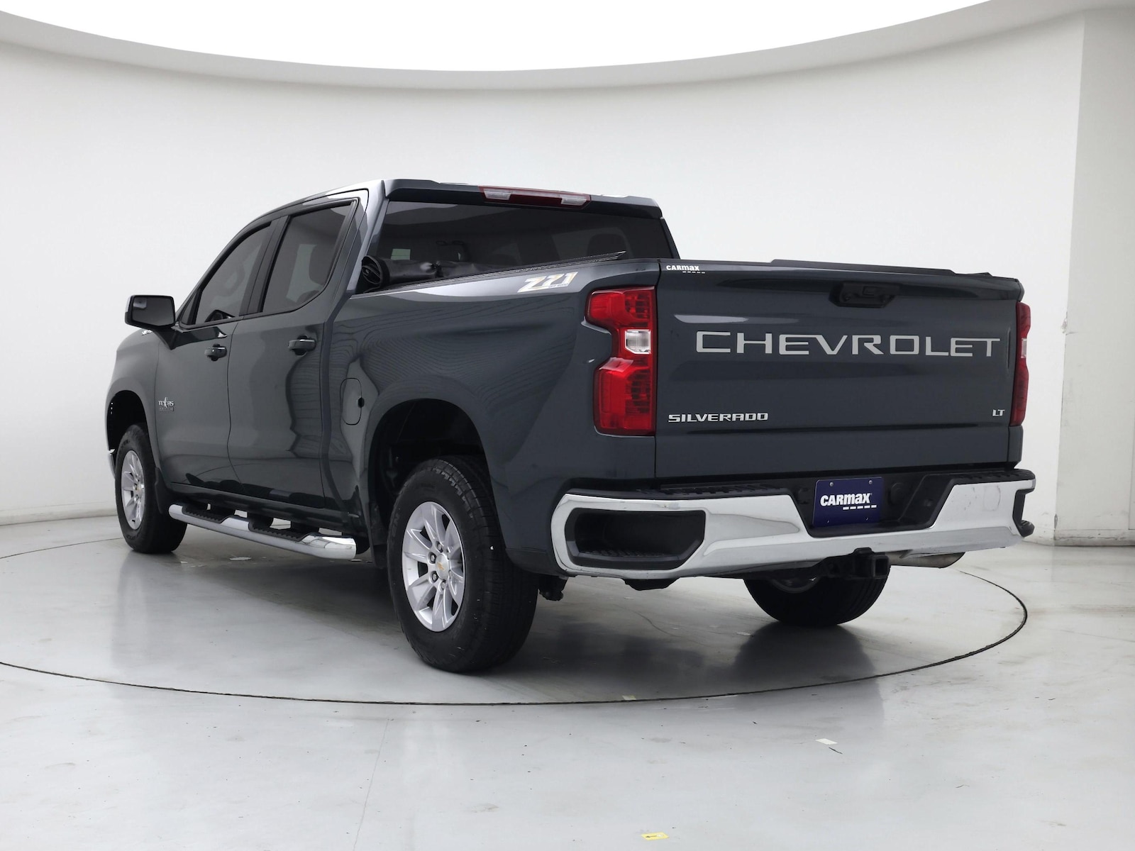 2026 Chevrolet Silverado 1500 LT - Photo 3