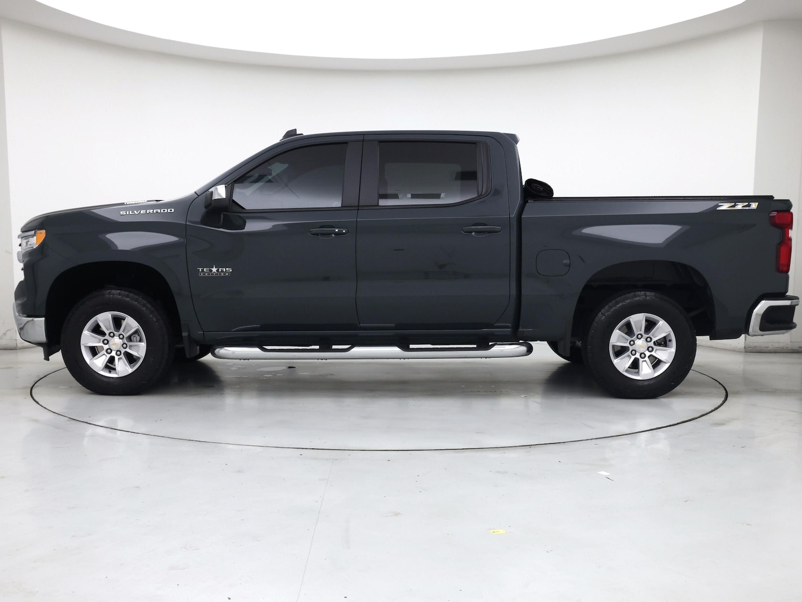 2026 Chevrolet Silverado 1500 LT - Photo 4