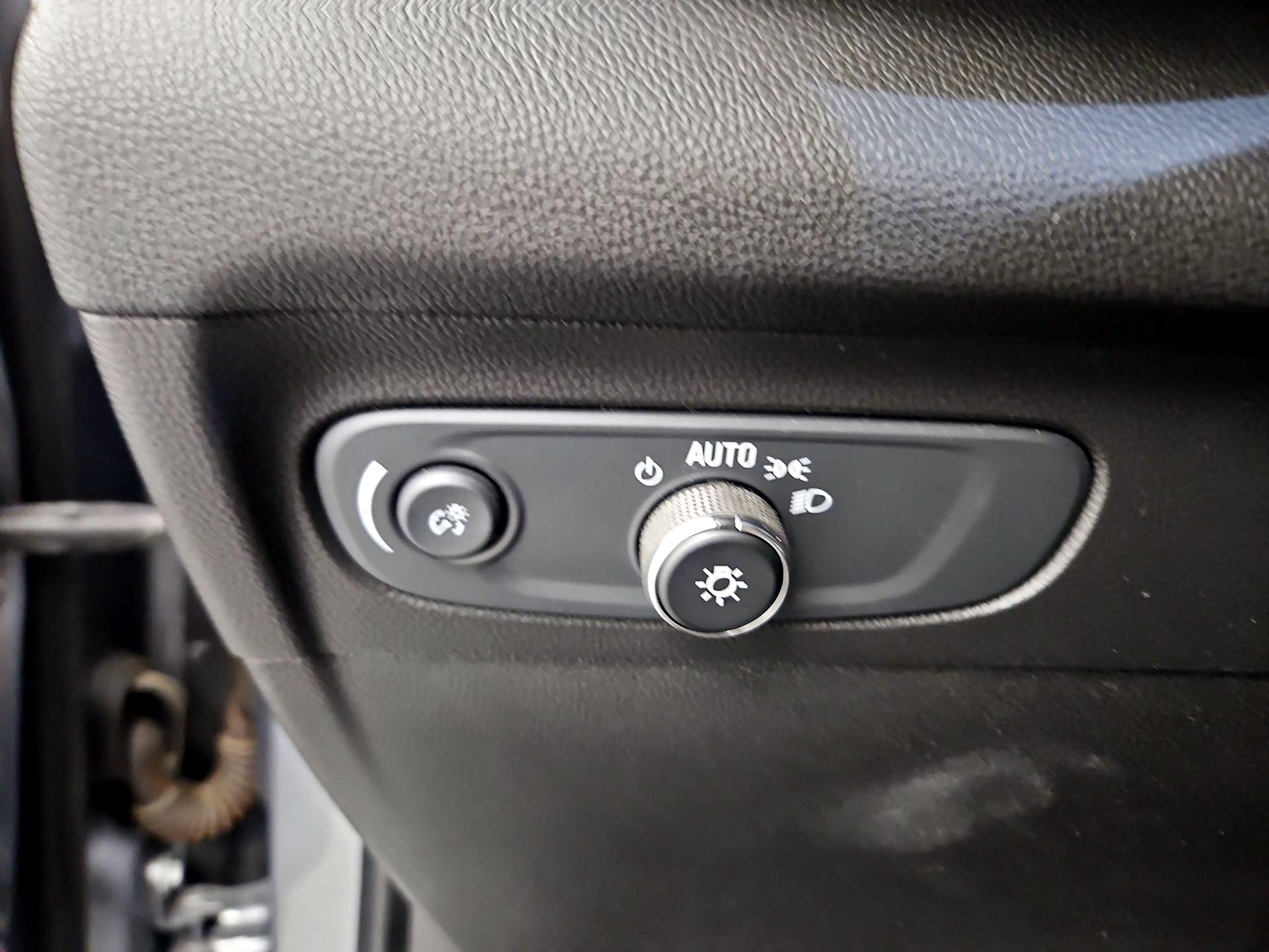 Thumbnail: 2021 Buick Envision - 13