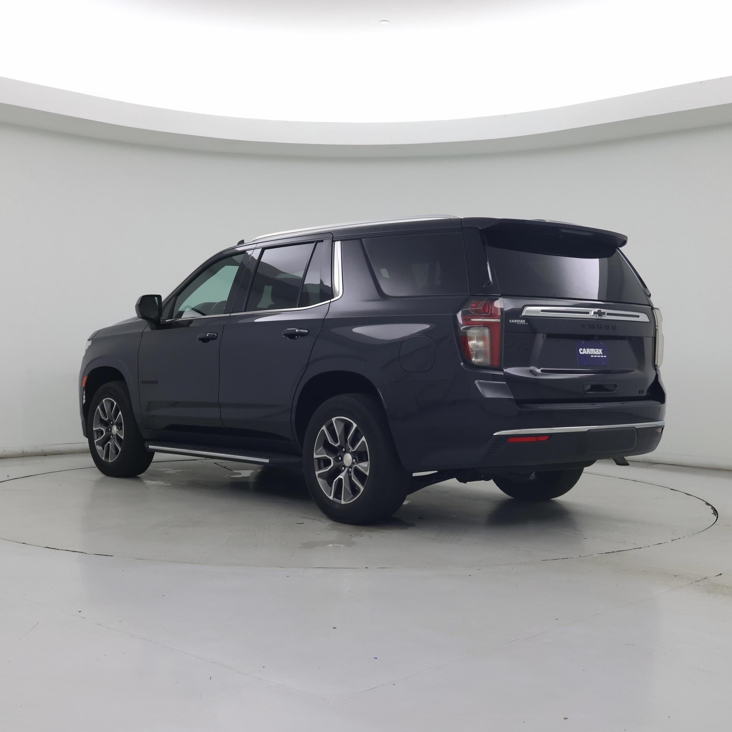 Thumbnail: 2023 Chevrolet Tahoe - 2