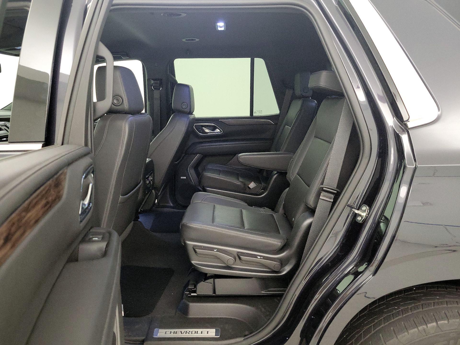 Thumbnail: 2023 Chevrolet Tahoe - 19