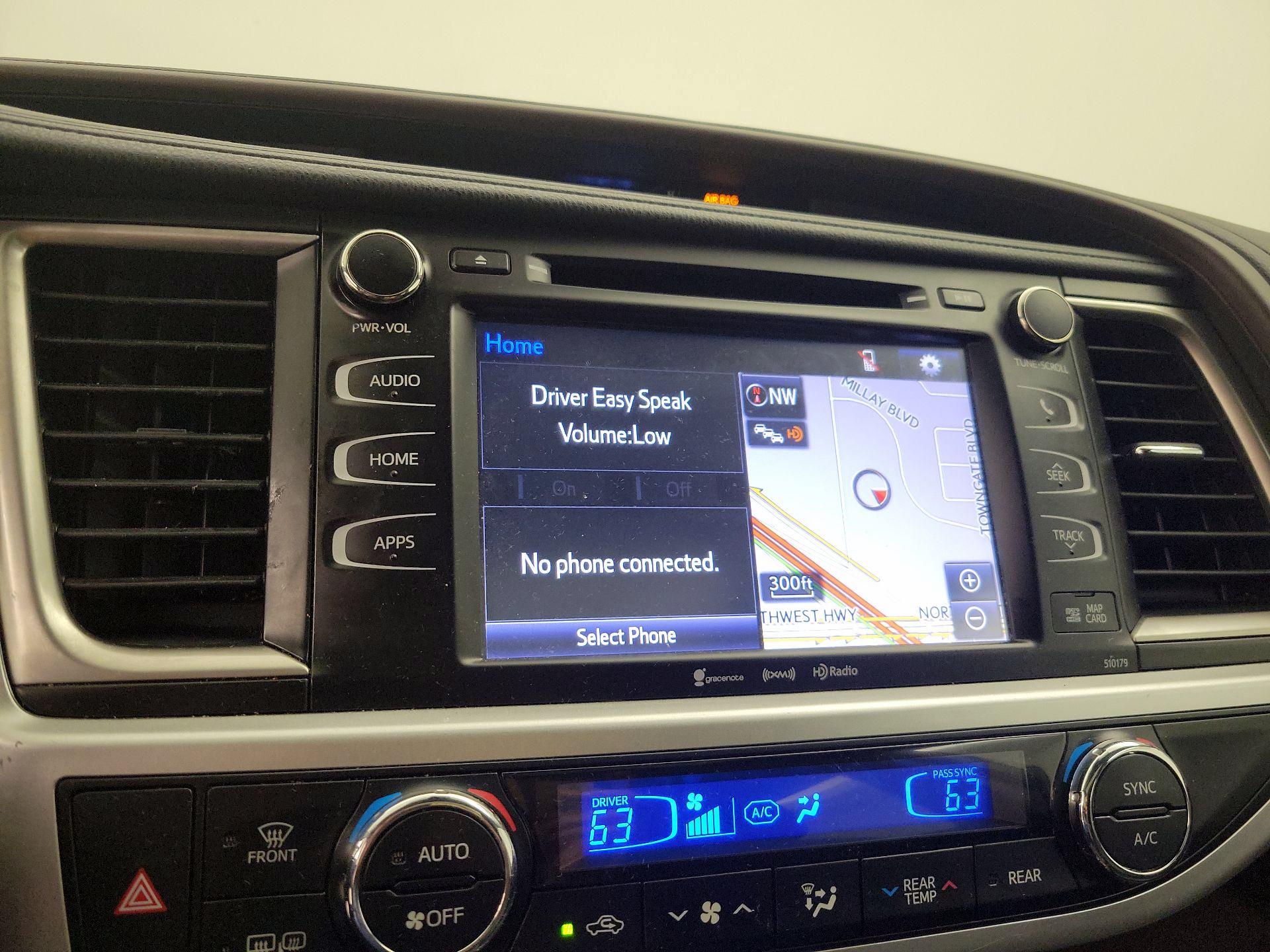 Thumbnail: 2018 Toyota Highlander - 16