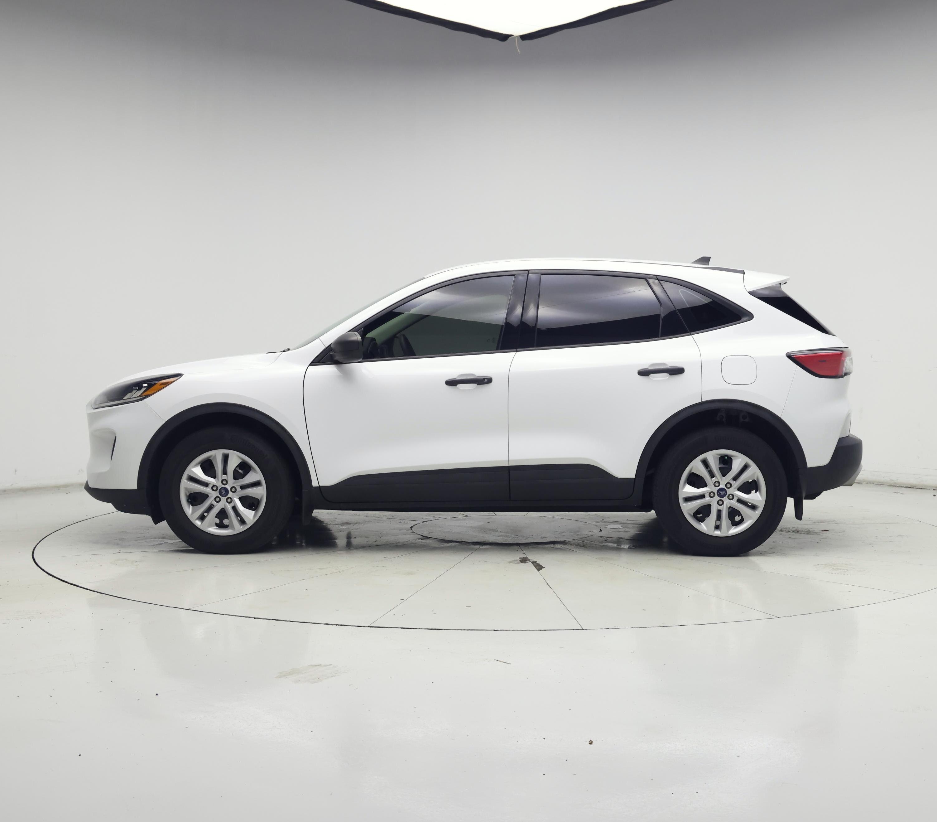 Thumbnail: 2022 Ford Escape - 3