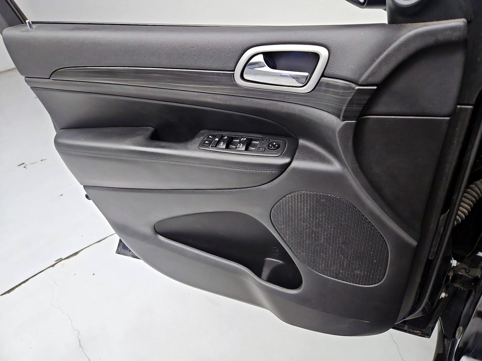 2019 Jeep Grand Cherokee Altitude - Photo 13