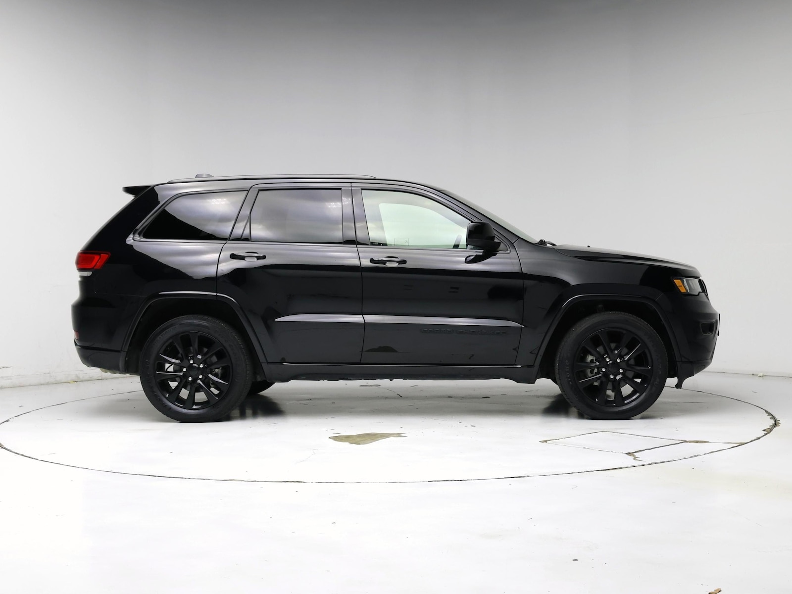 2019 Jeep Grand Cherokee Altitude - Photo 8