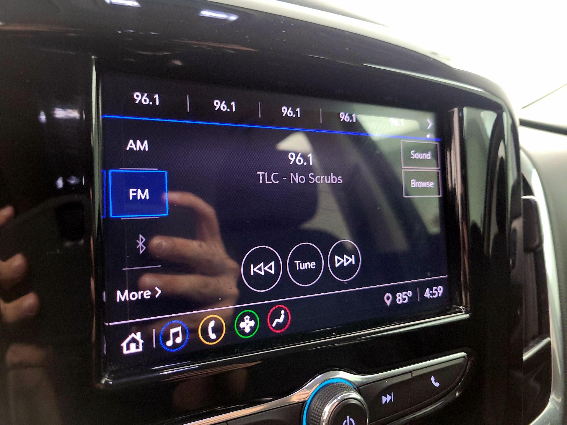 Thumbnail: 2020 Chevrolet Traverse - 15