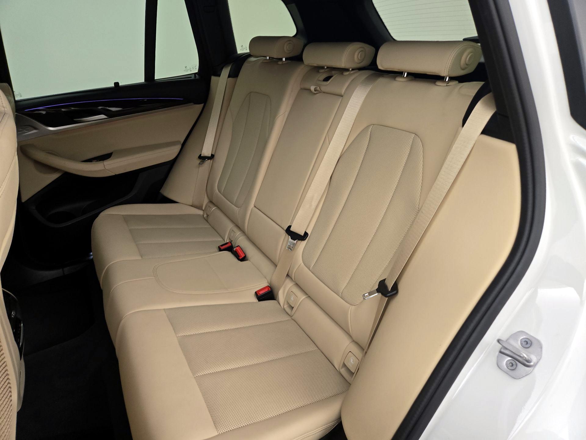Thumbnail: 2022 BMW X3 - 20