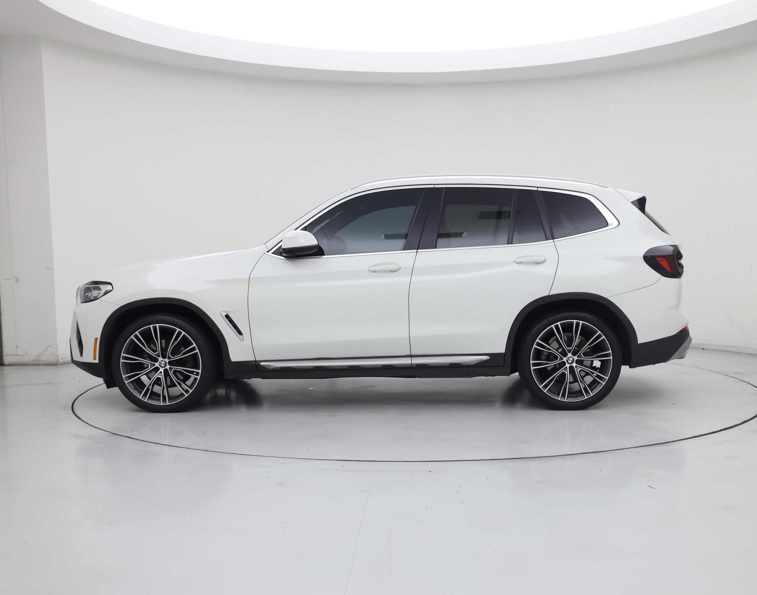 Thumbnail: 2022 BMW X3 - 3