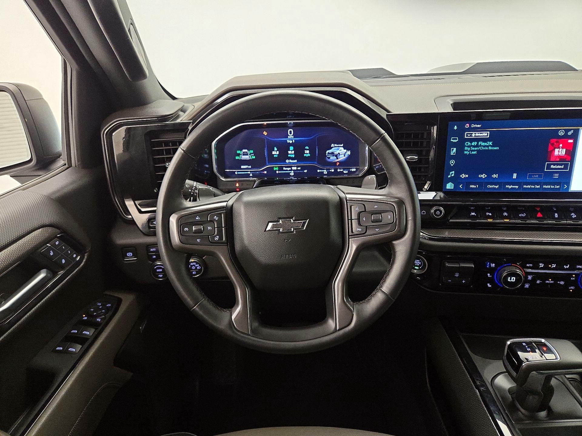 Thumbnail: 2024 Chevrolet Silverado 1500 - 10