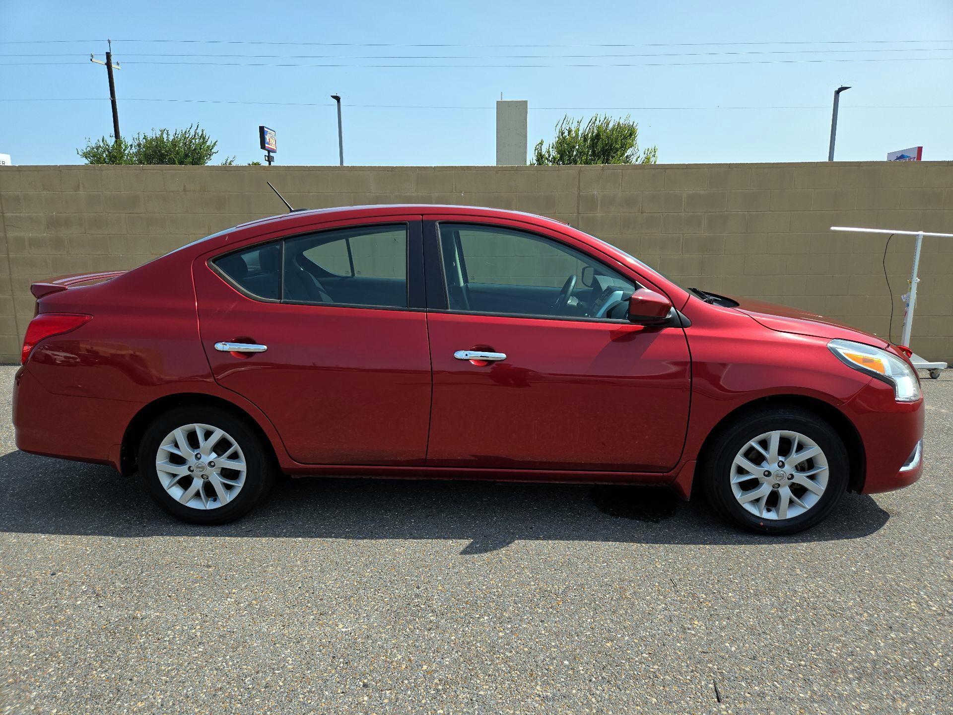 Thumbnail: 2019 Nissan Versa - 4